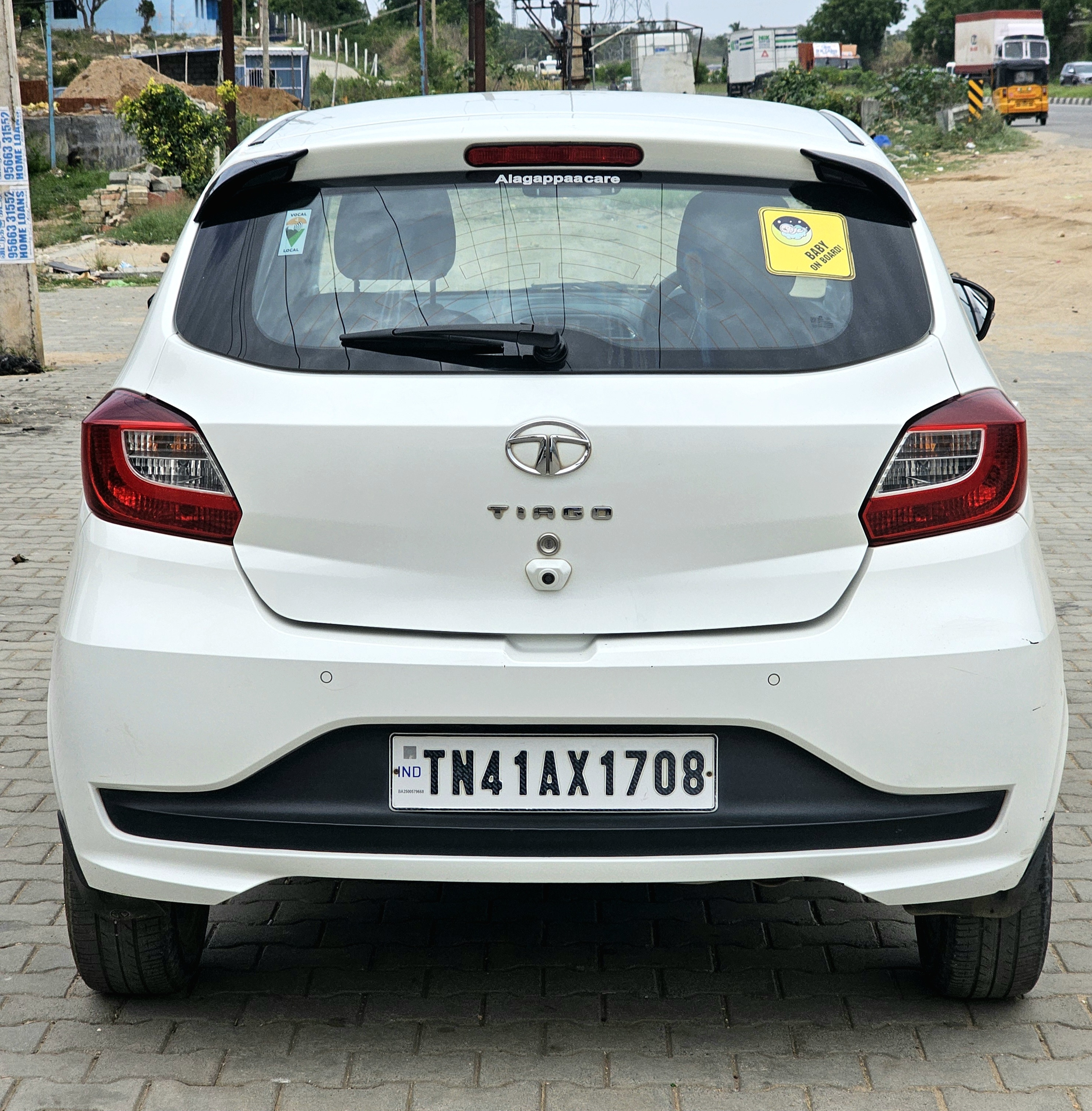 Tata Tiago - Image 4