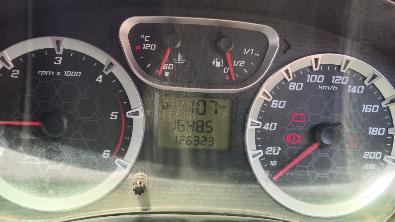 Ford Fiesta - Image 13