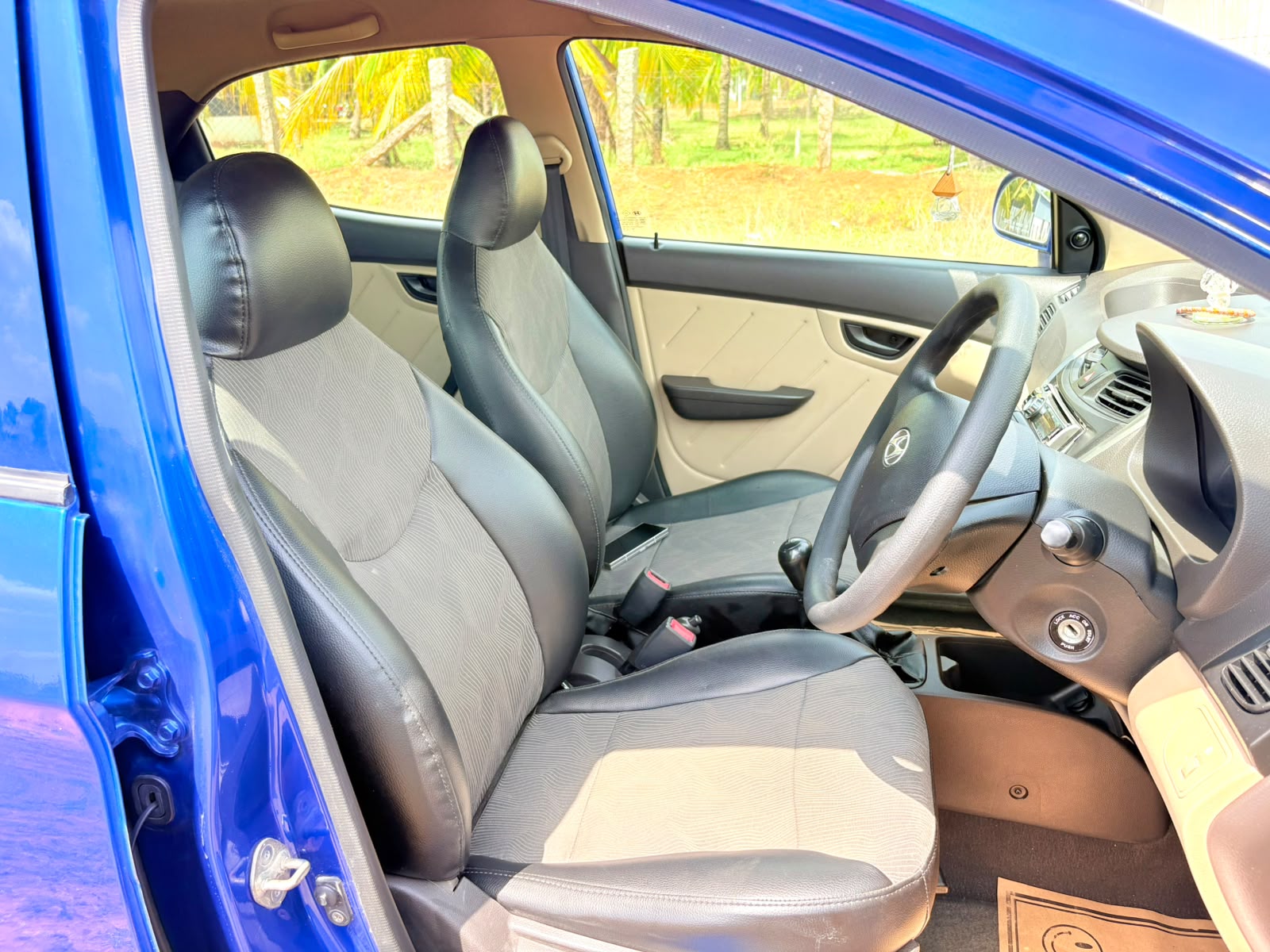 Hyundai Eon - Image 2