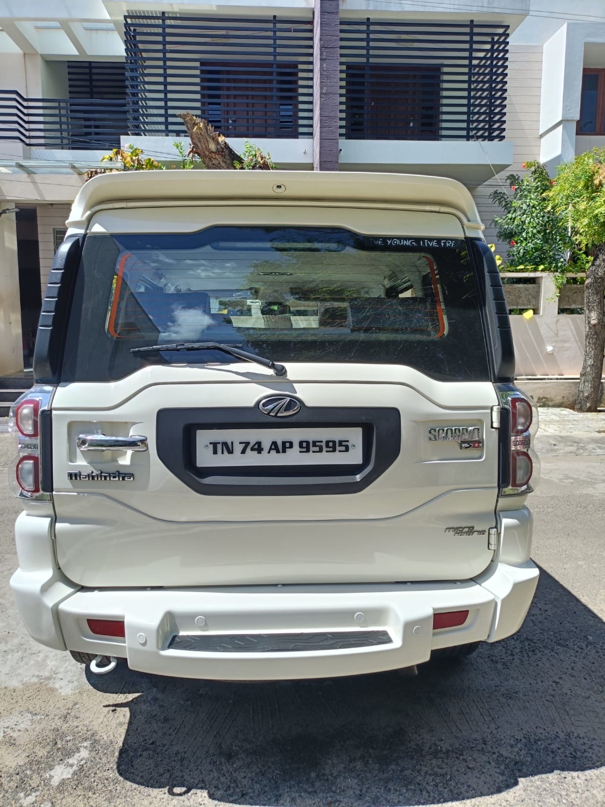 Mahindra Scorpio - Image 6