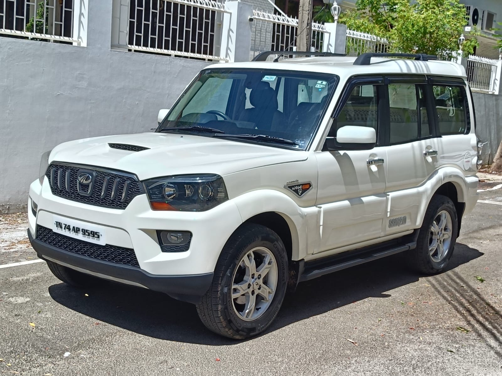 Mahindra Scorpio