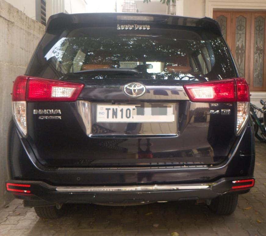 Toyota Innova Crysta - Image 2