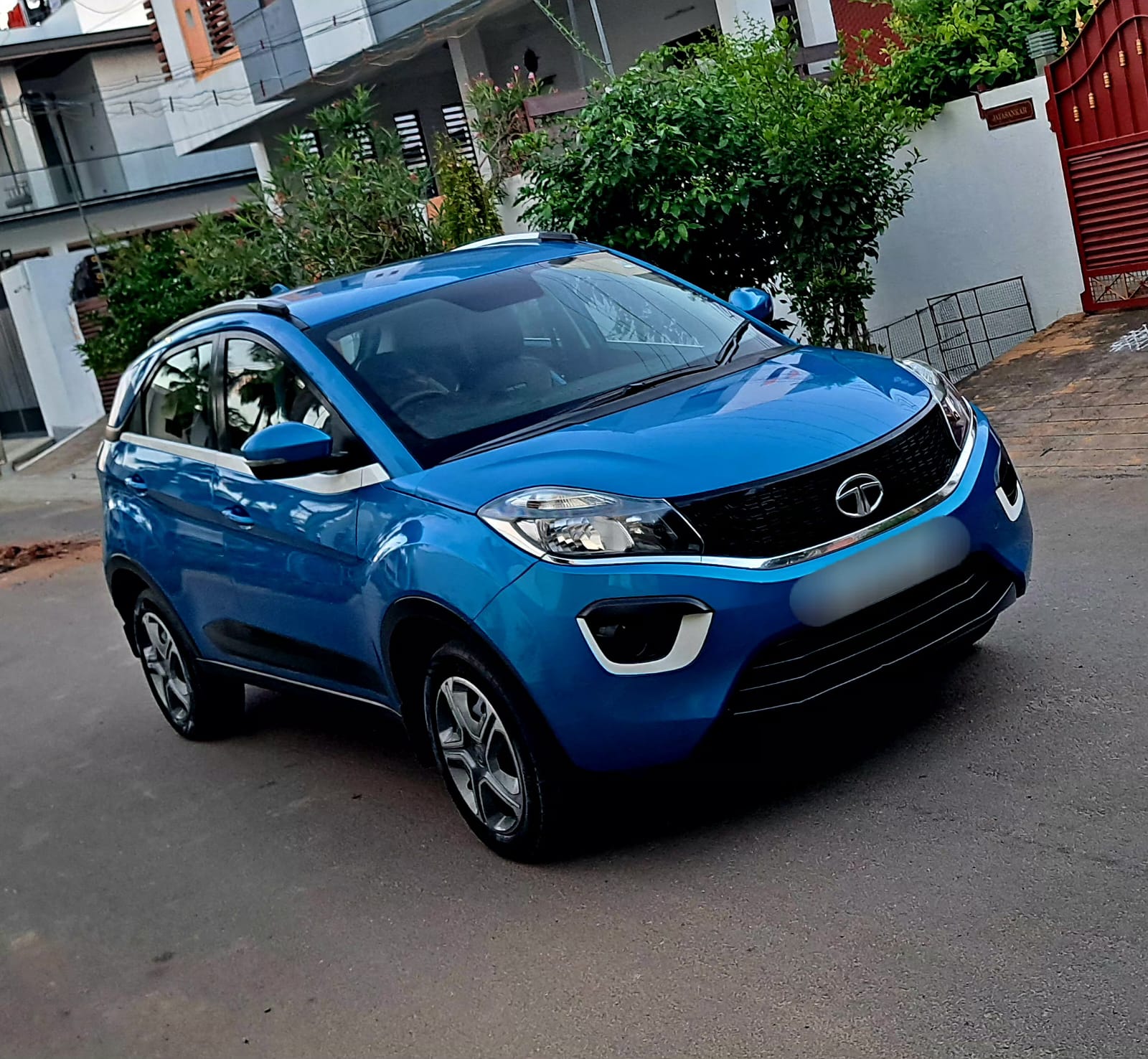 Tata Nexon - Image 7