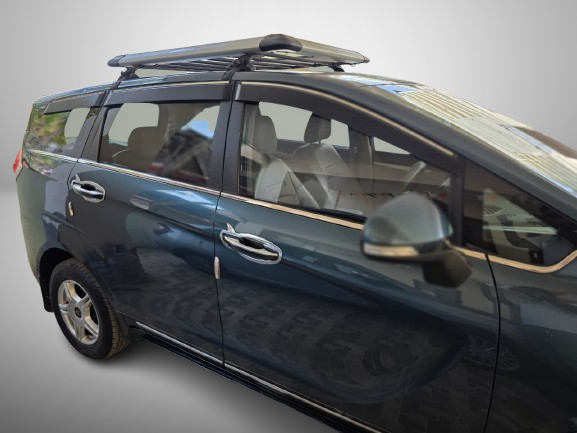 Mahindra Marazzo - Image 8
