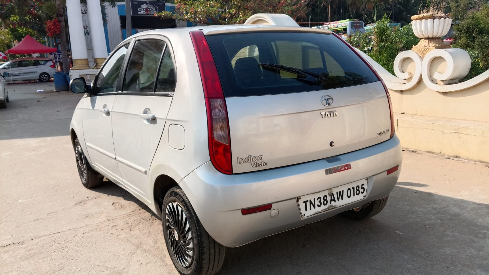 Tata Vista - Image 6