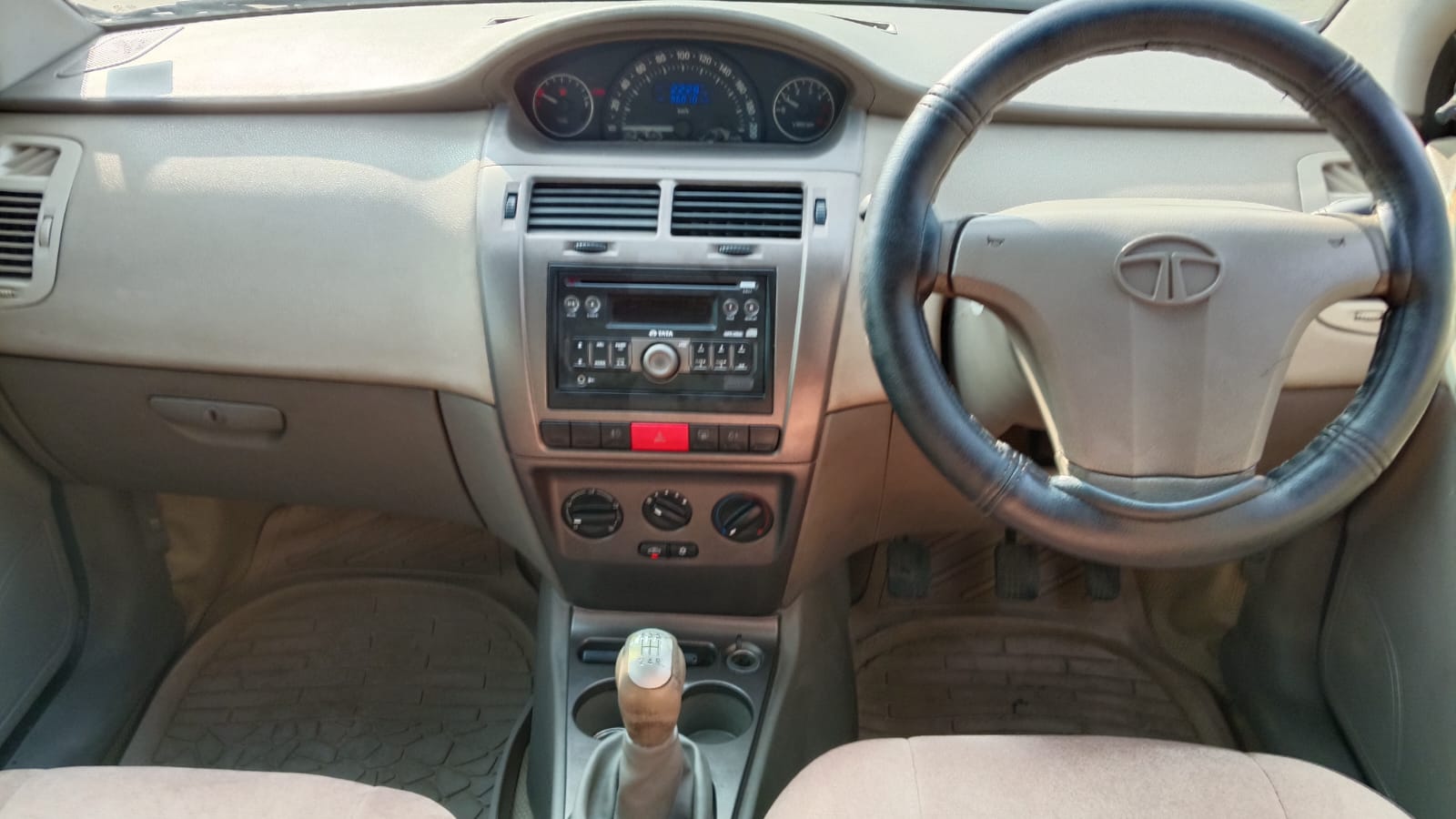 Tata Vista - Image 8