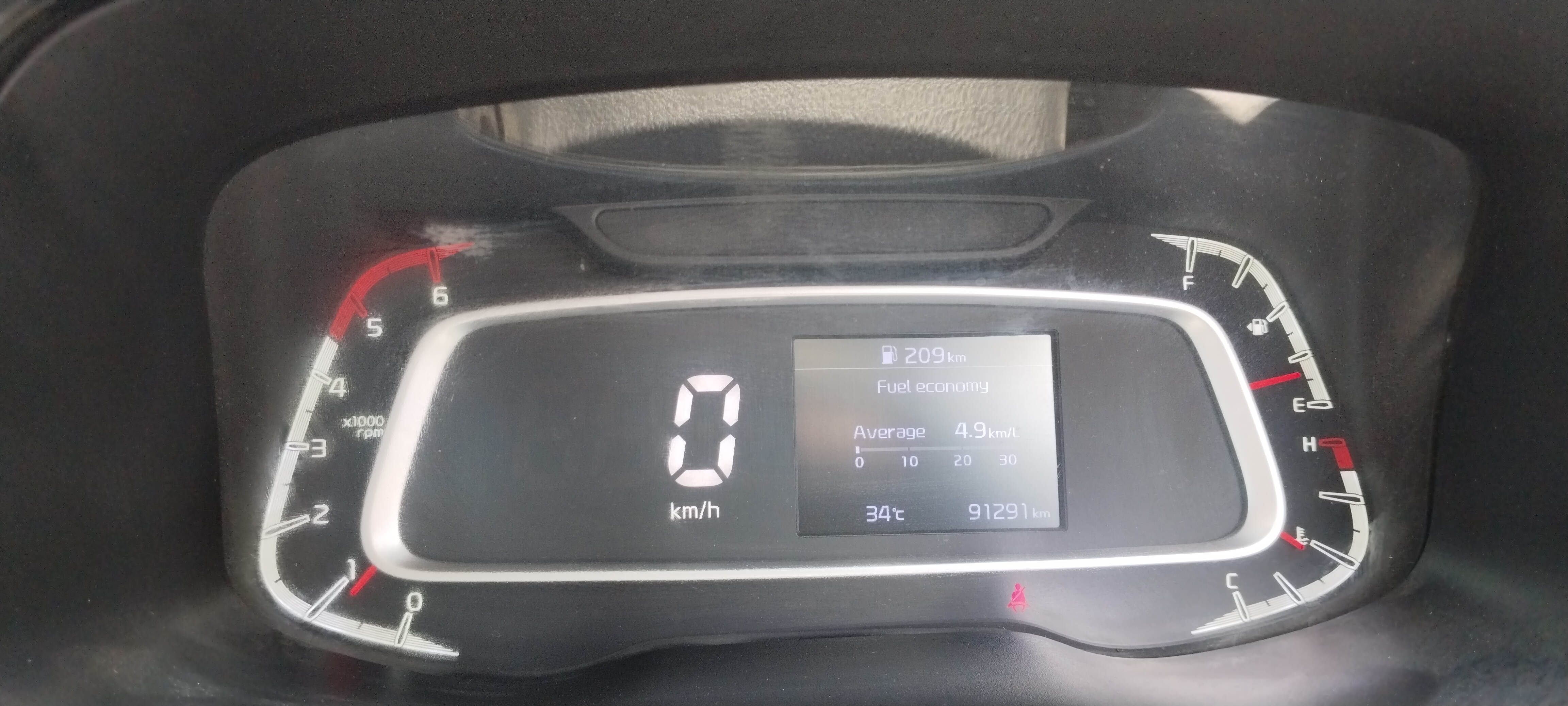Kia Sonet - Image 10