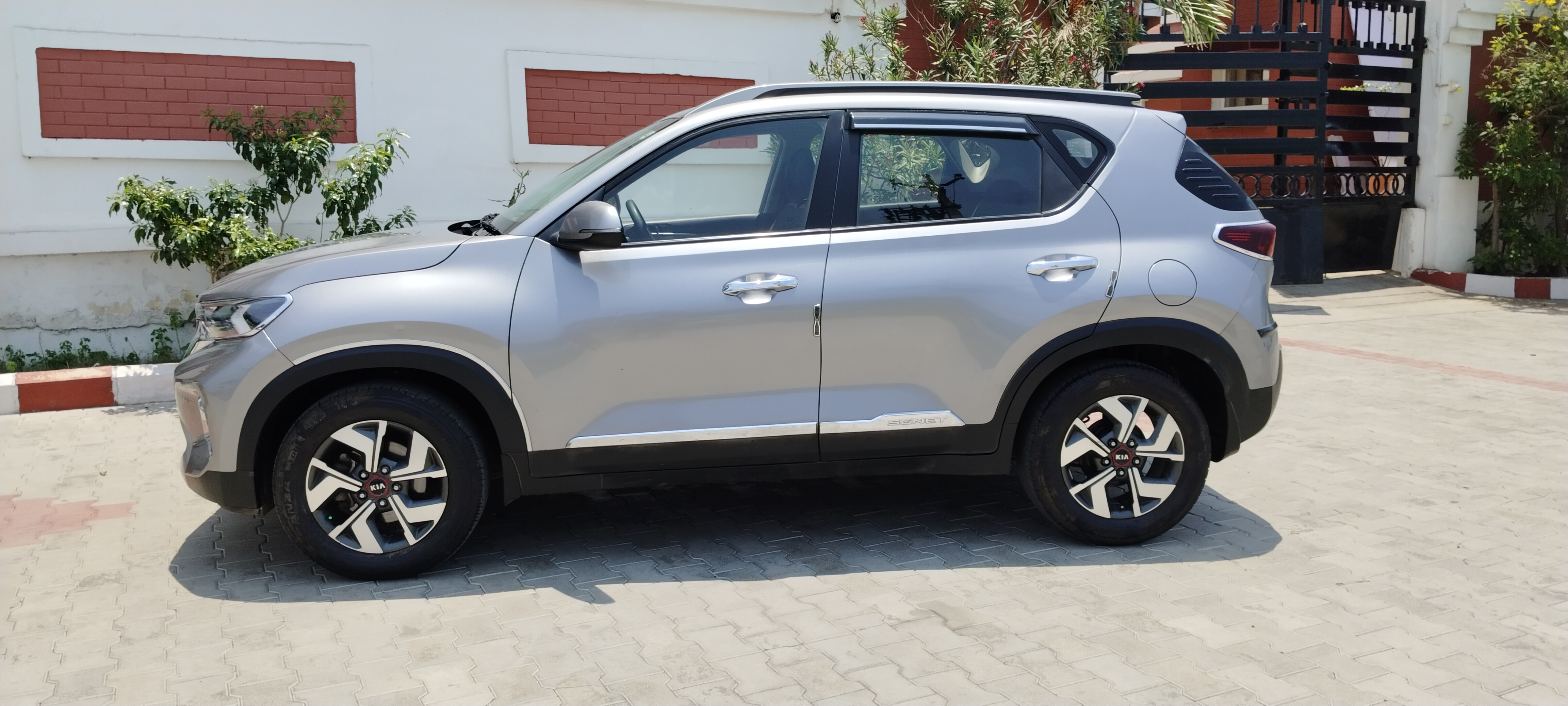 Kia Sonet - Image 7