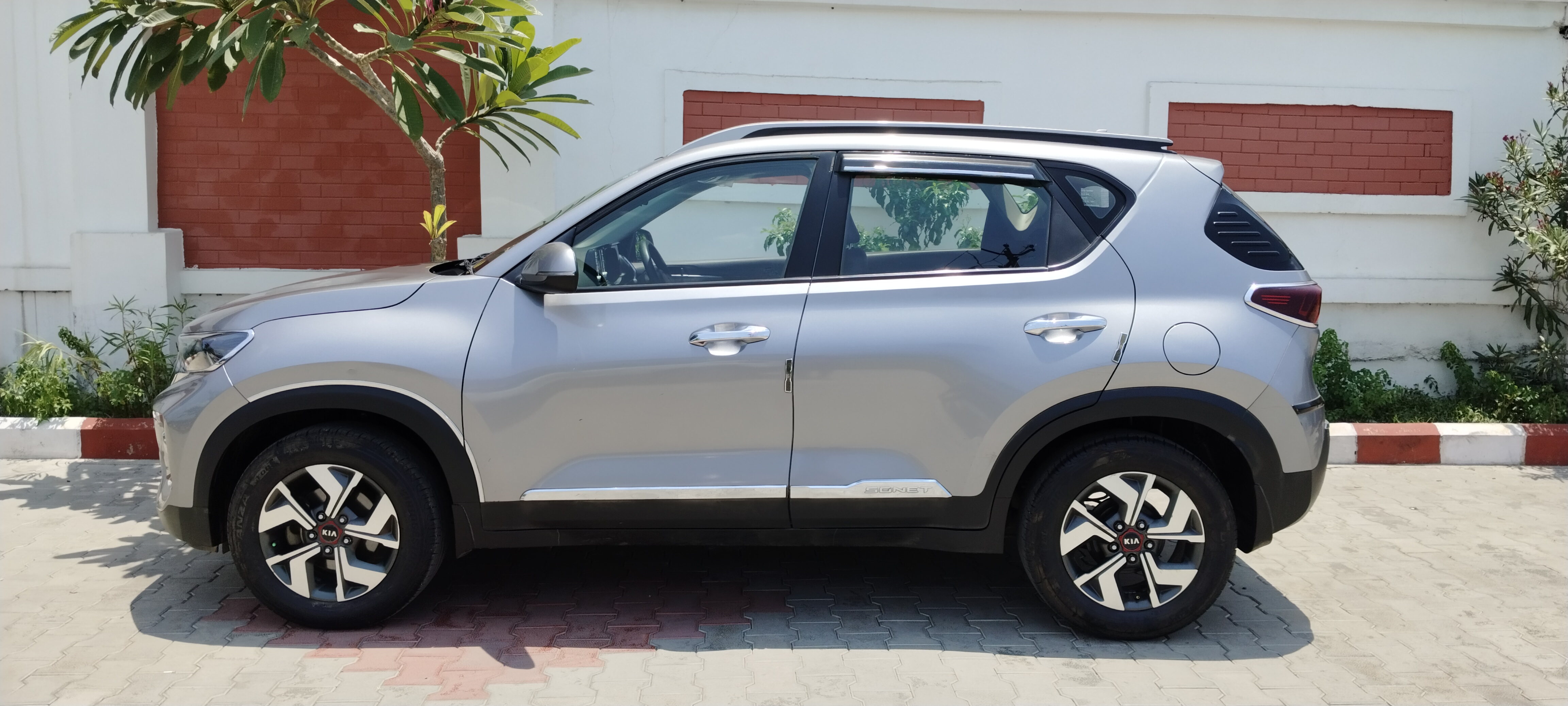 Kia Sonet - Image 6