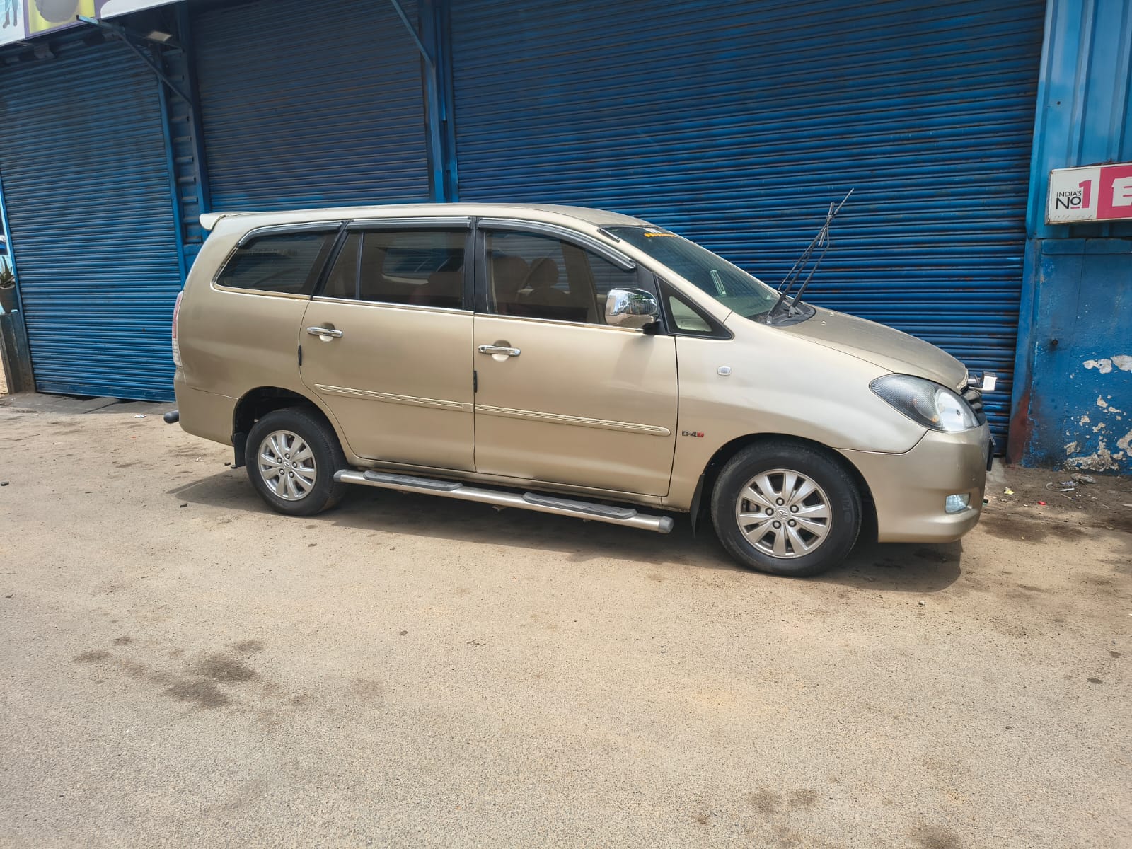 Toyota Innova