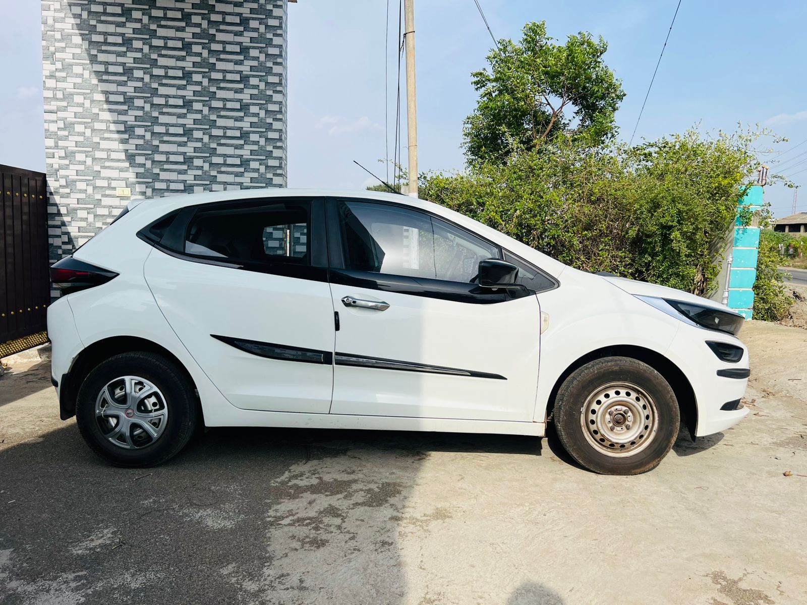 Tata Altroz - Image 4