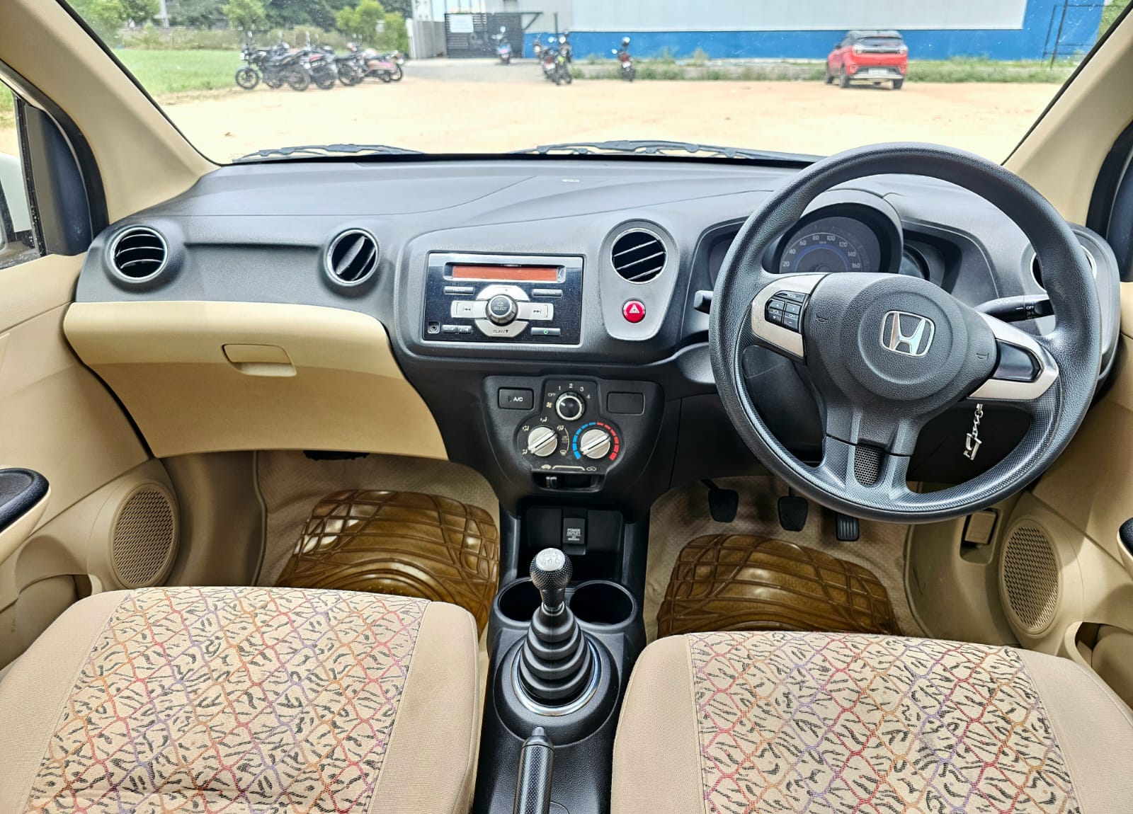 Honda Amaze - Image 3