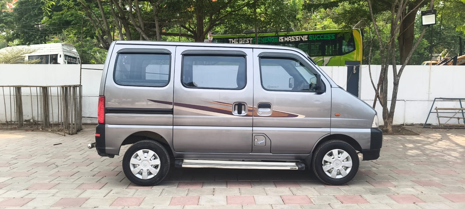 Maruti Suzuki Eeco - Image 4