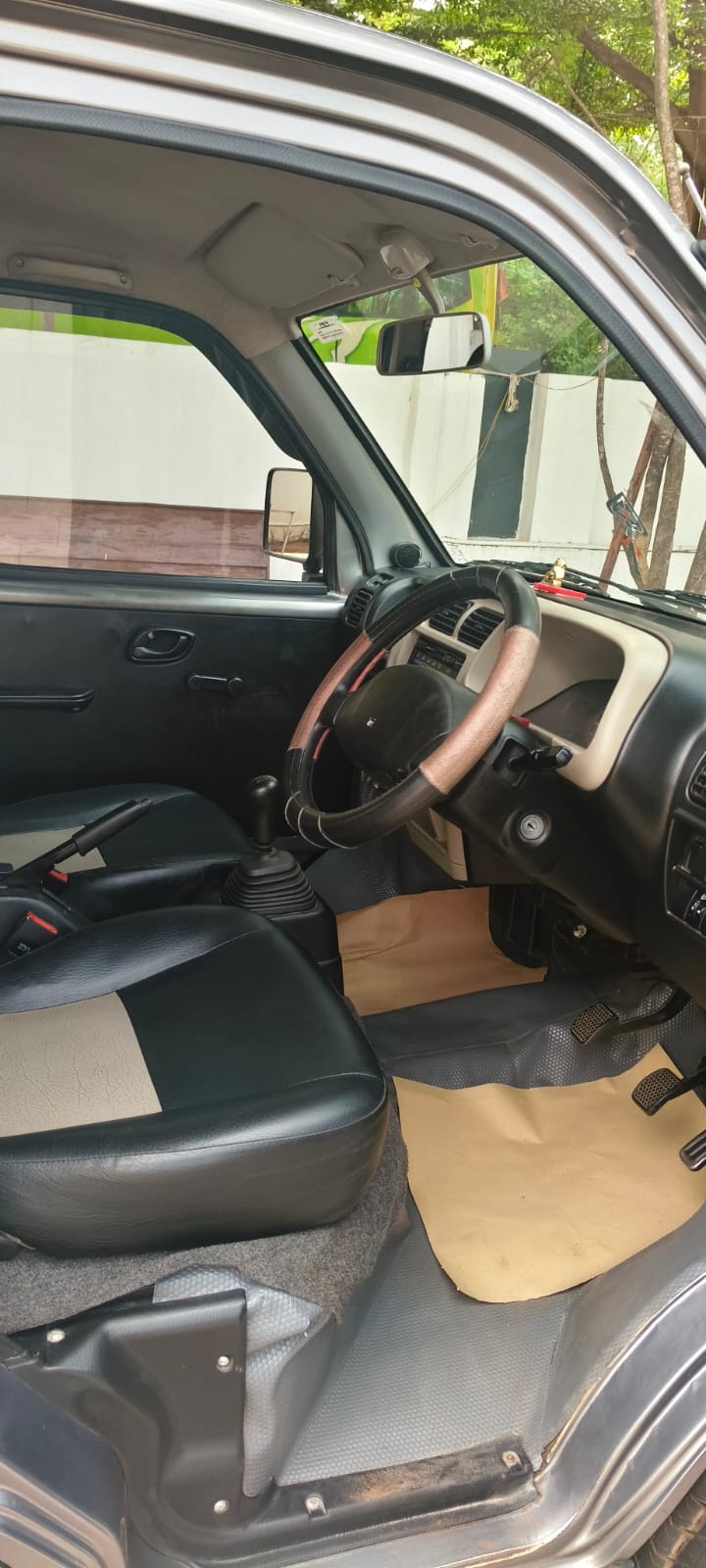 Maruti Suzuki Eeco - Image 5