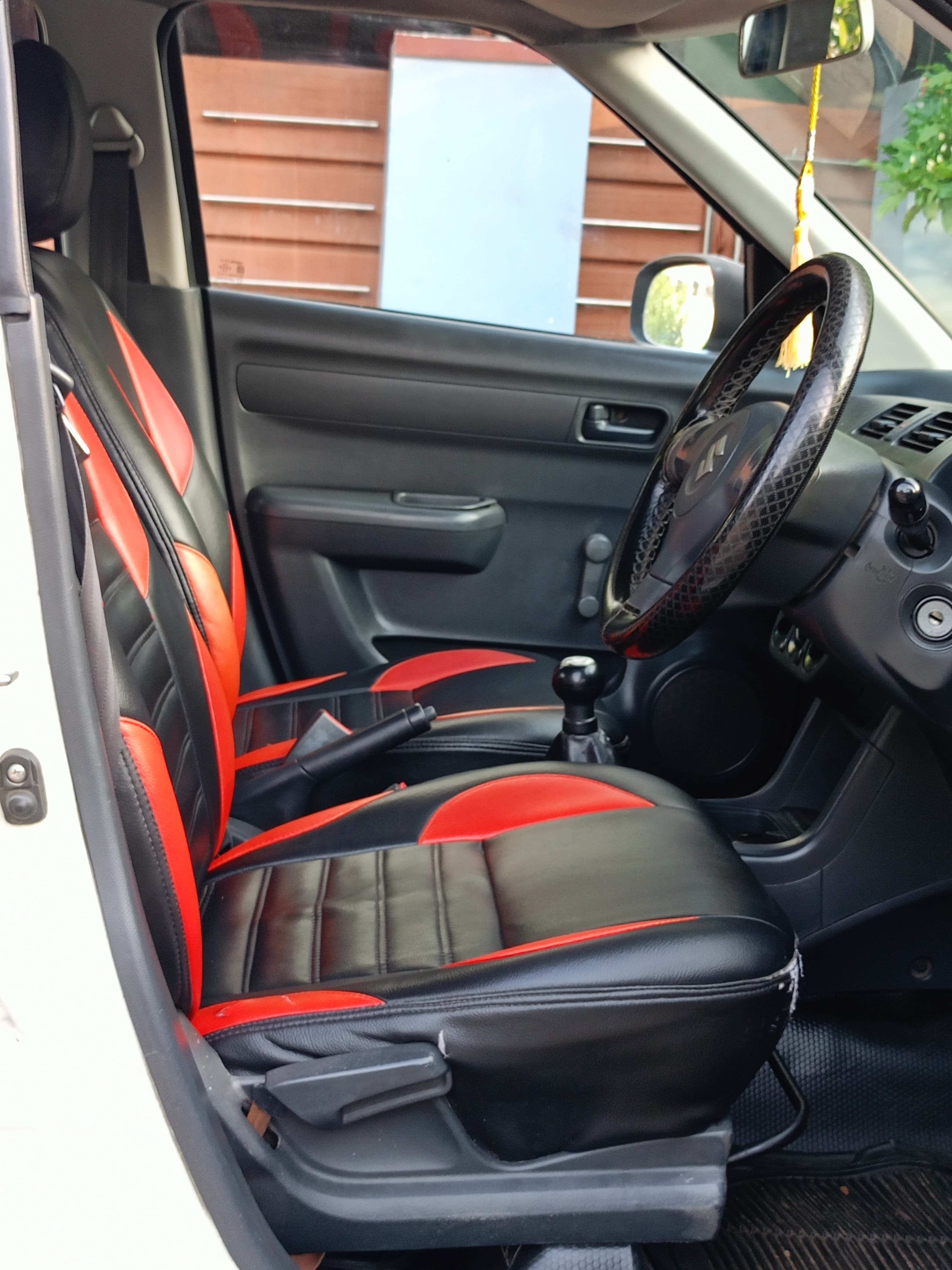 Maruti Suzuki Swift - Image 5