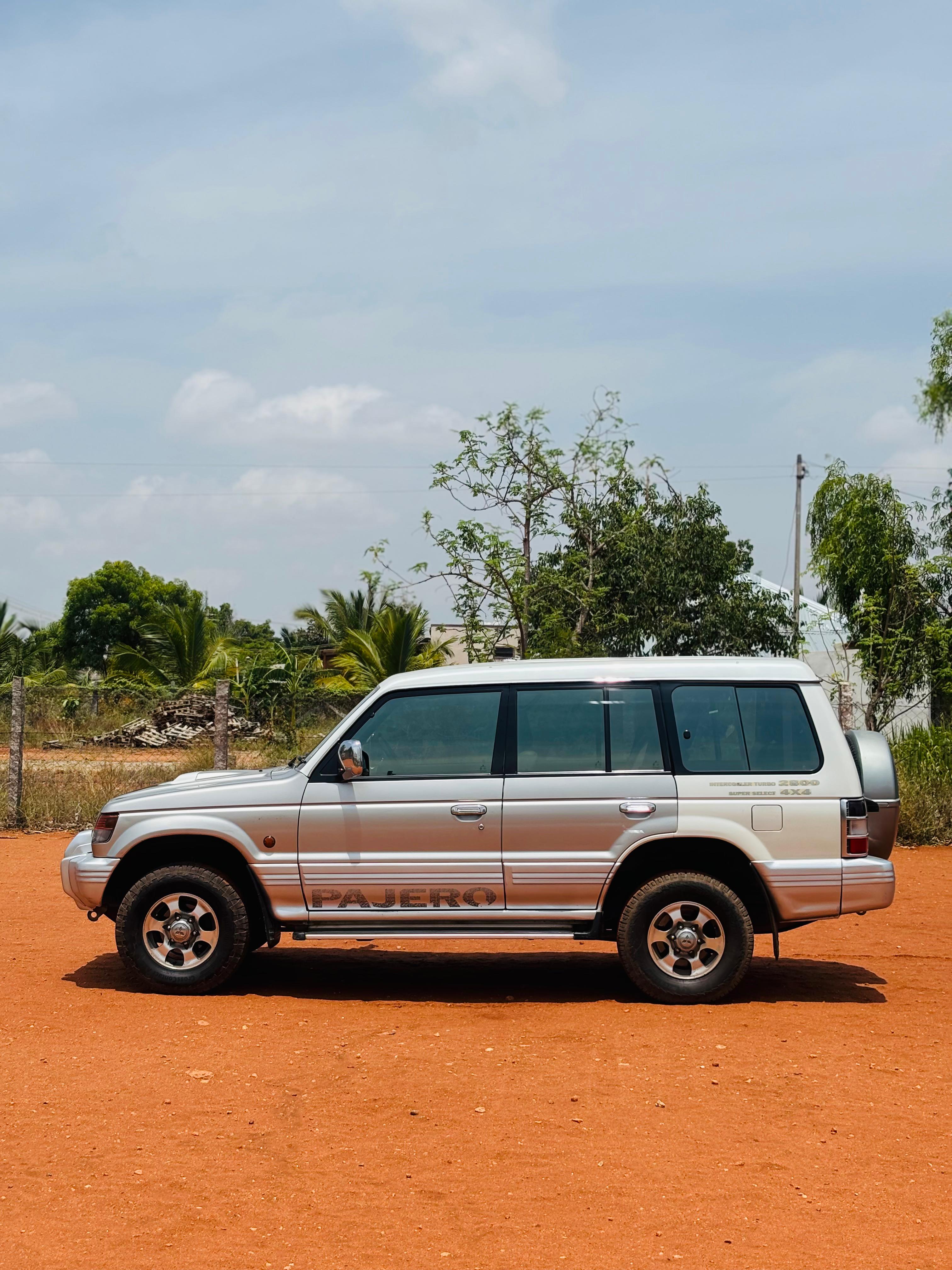 Mitsubishi Pajero - Image 3