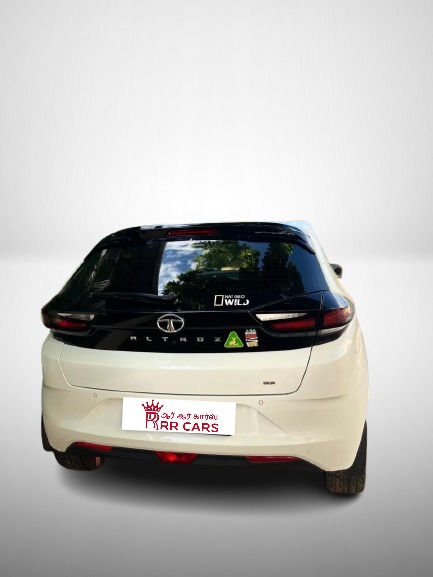 Tata Altroz - Image 3