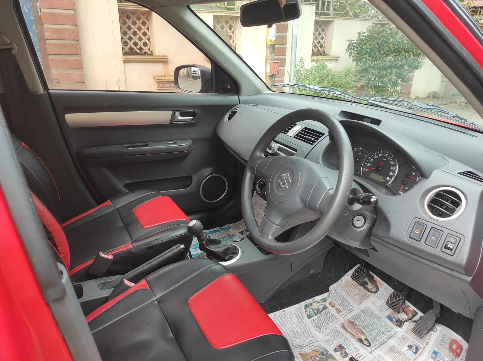 Maruti Suzuki Swift - Image 8