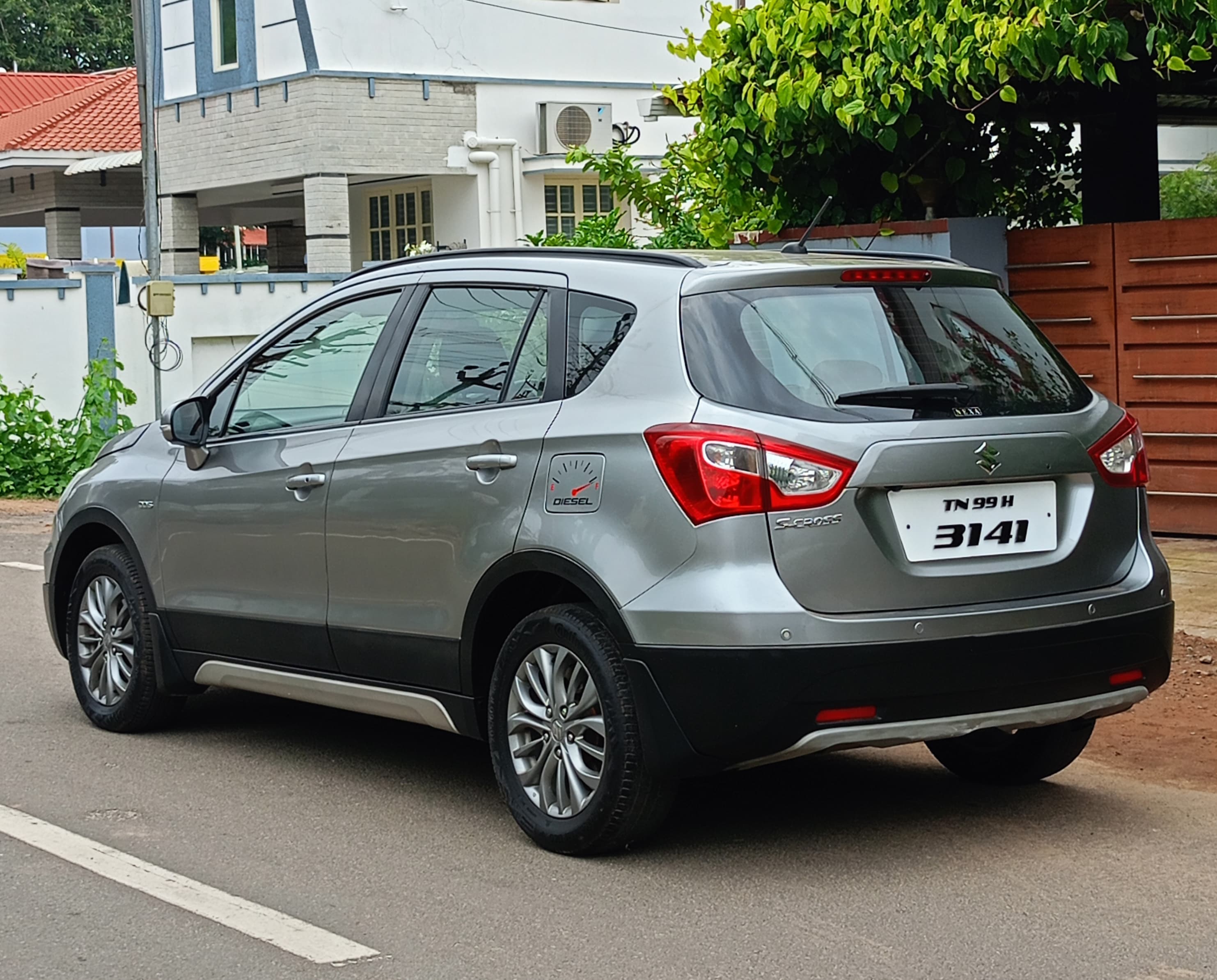 Maruti Suzuki S-Cross - Image 9