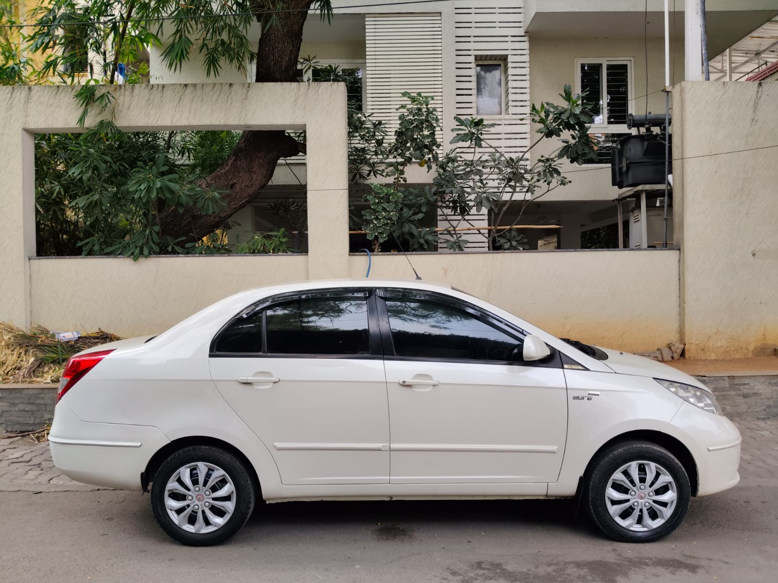 Tata Manza - Image 4