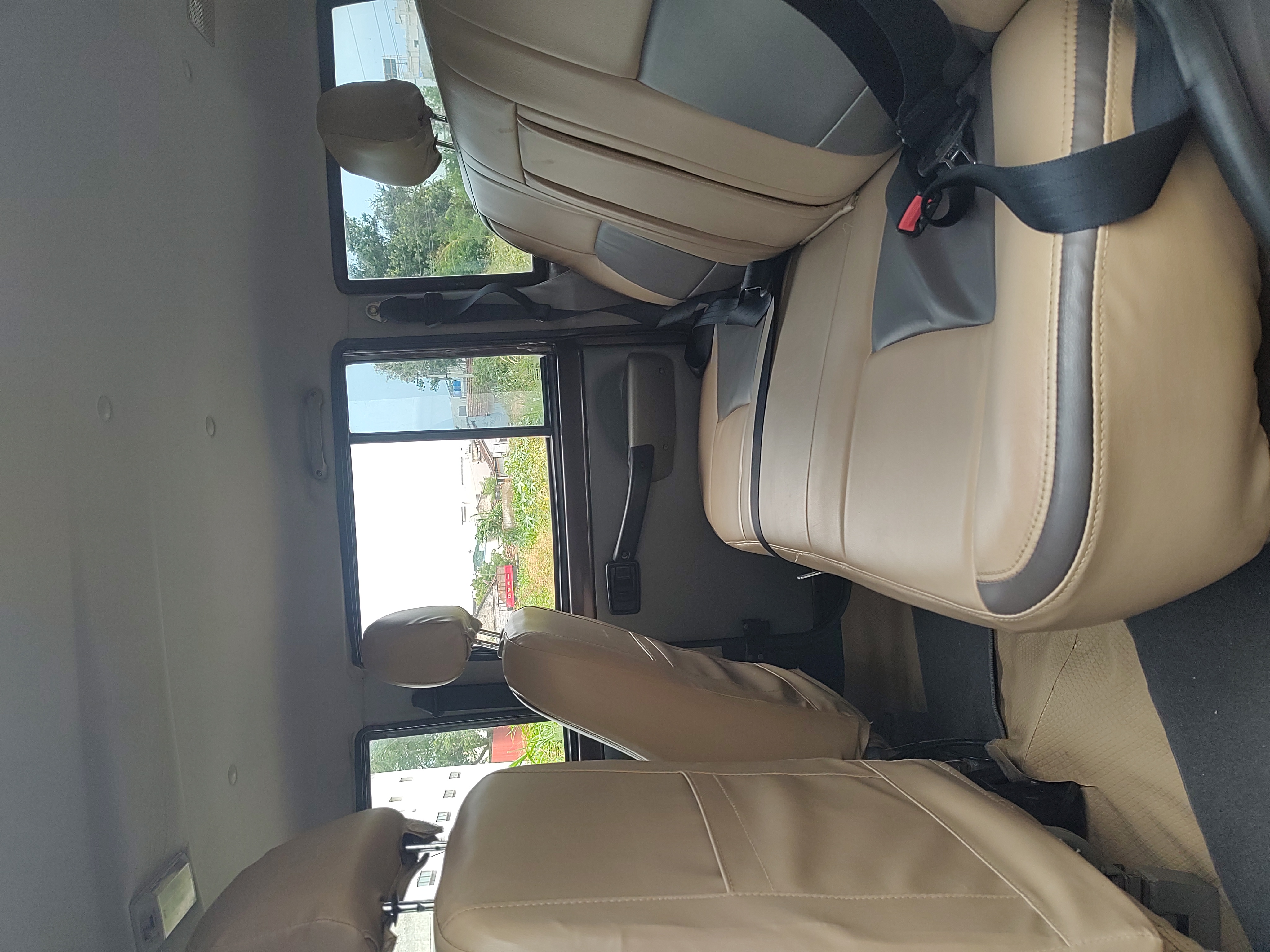 Mahindra Bolero - Image 10