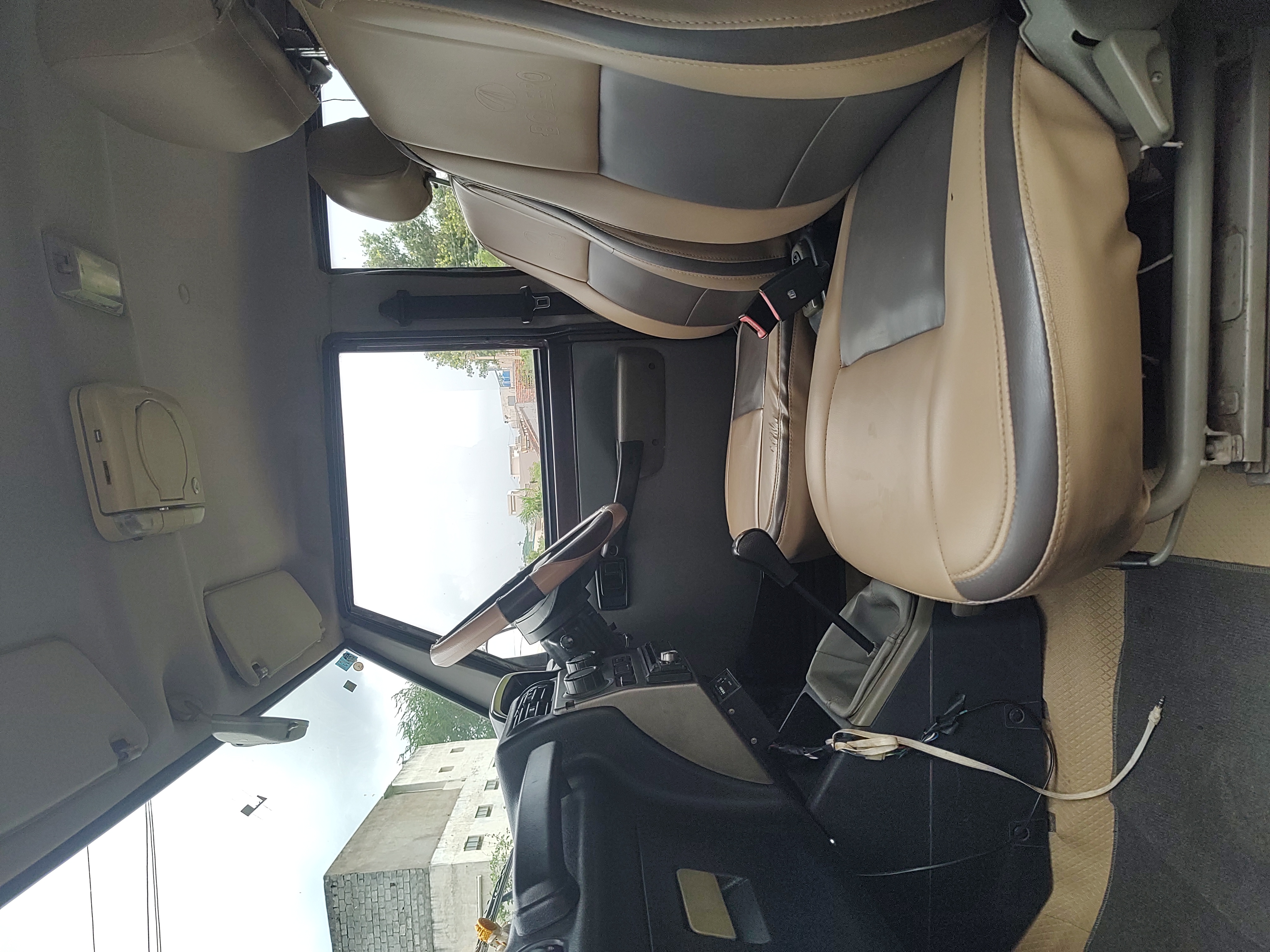 Mahindra Bolero - Image 11