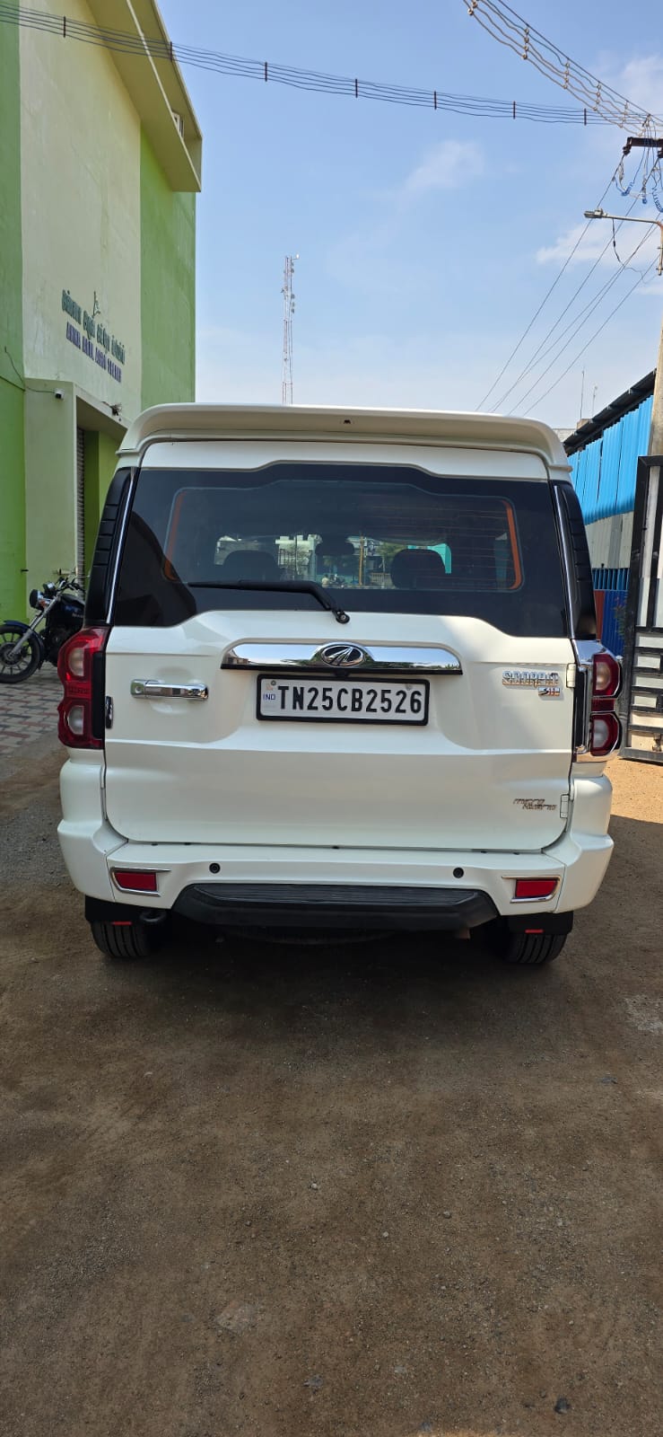 Mahindra Scorpio - Image 2