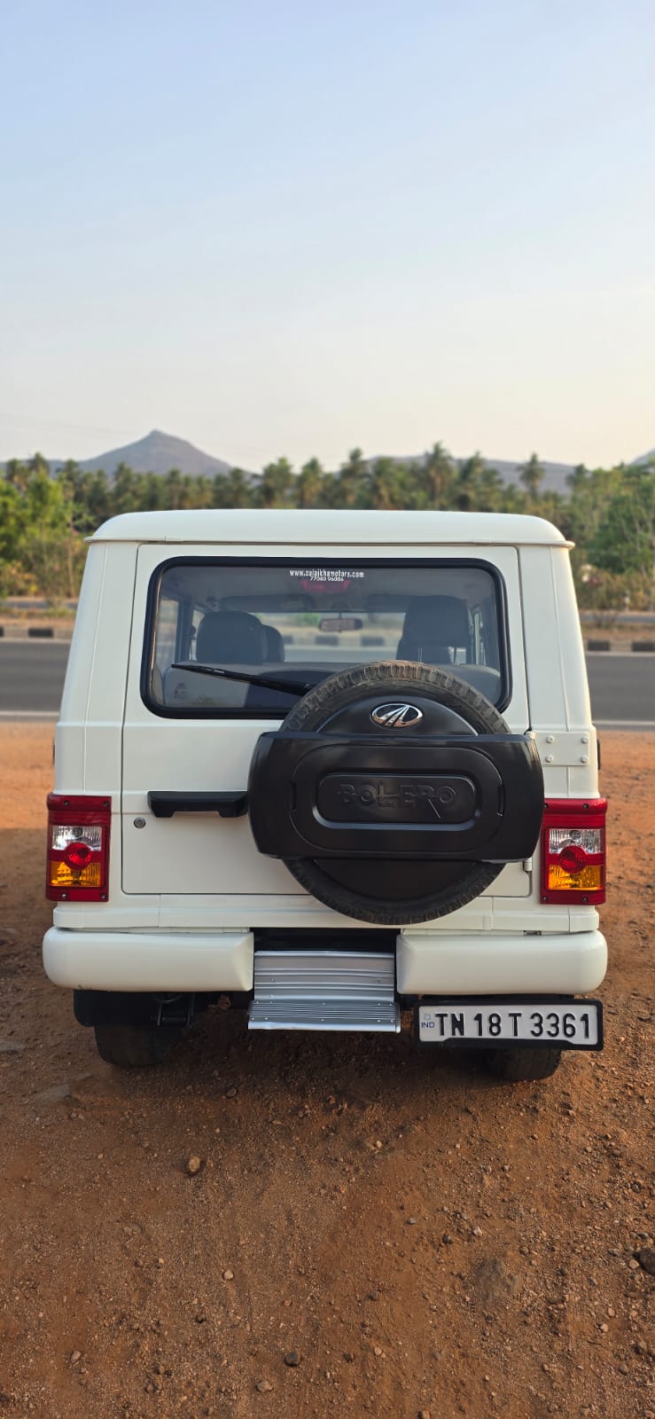 Mahindra Bolero - Image 4