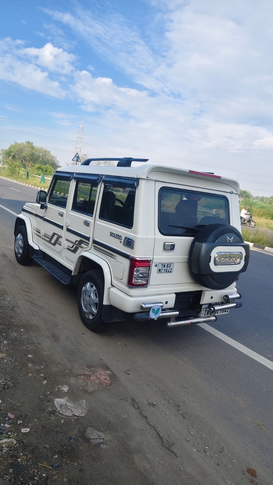 Mahindra Bolero - Image 6