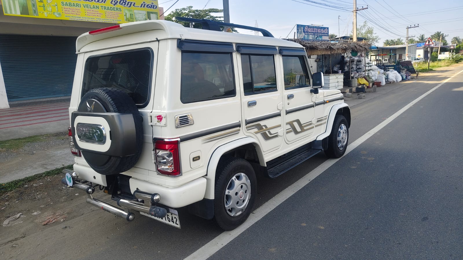 Mahindra Bolero - Image 3