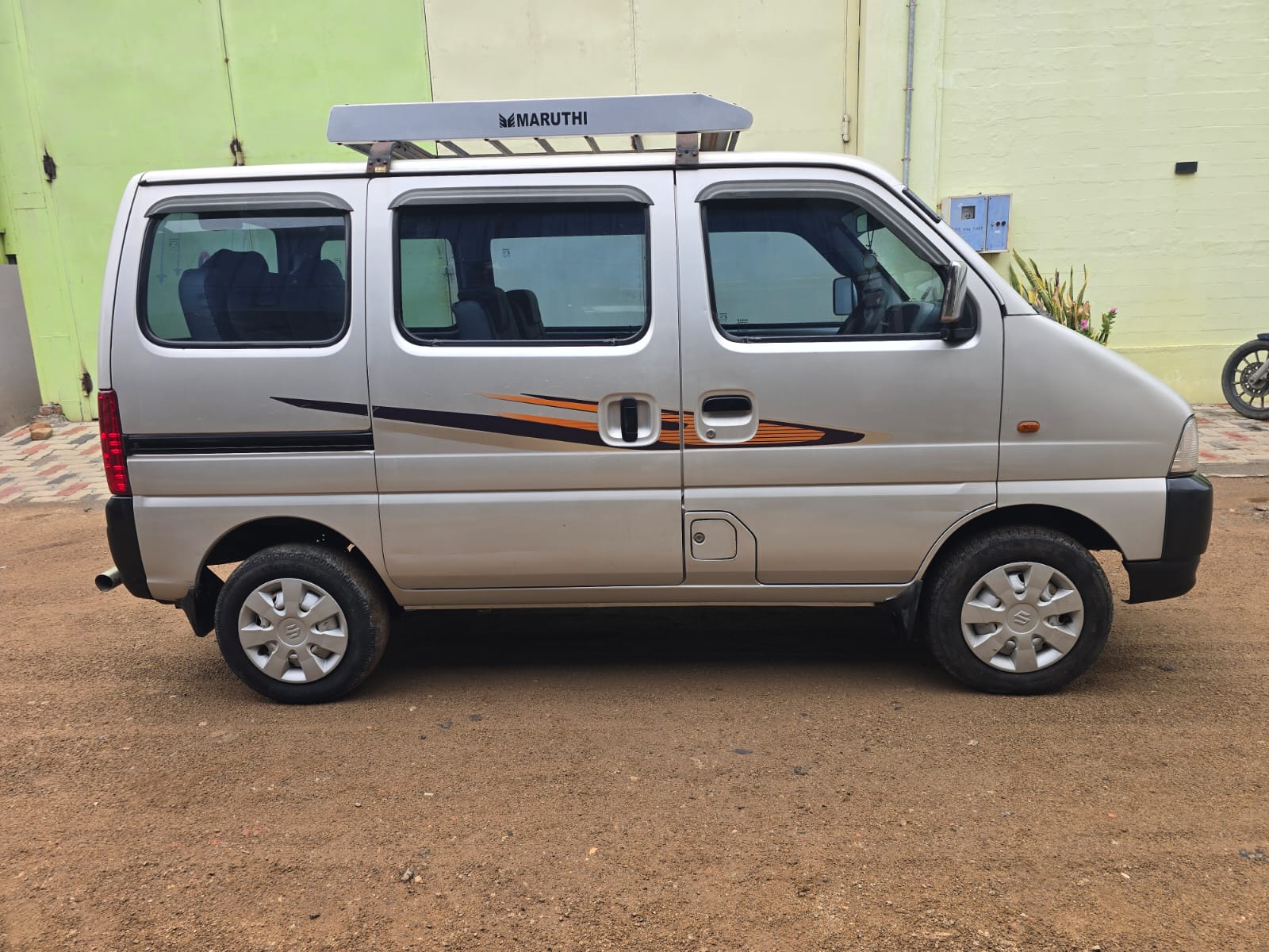 Maruti Suzuki Eeco - Image 3
