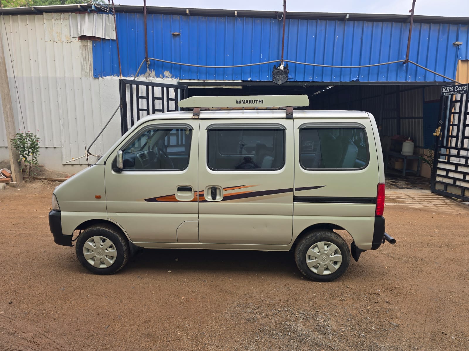 Maruti Suzuki Eeco - Image 2