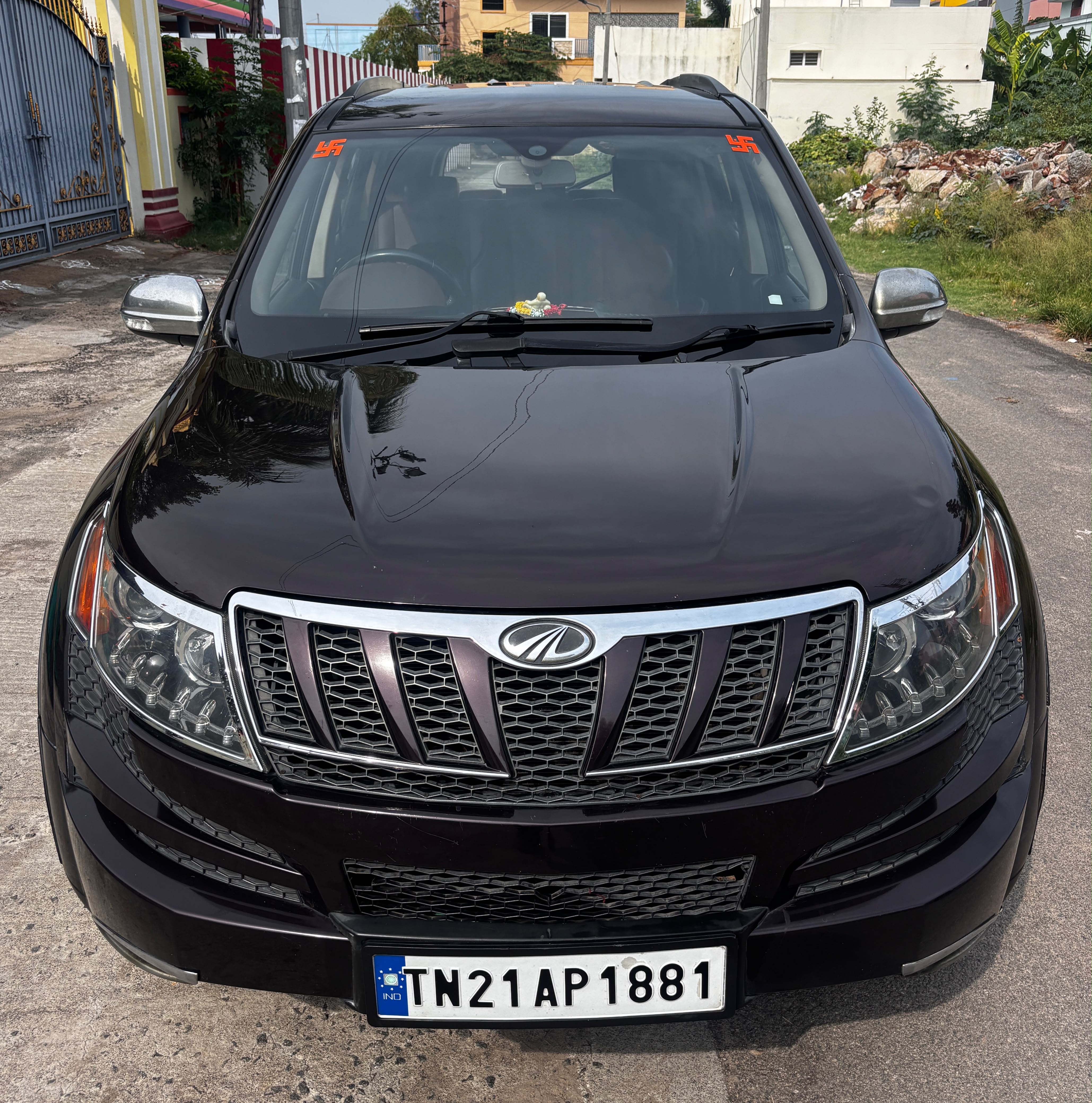 Mahindra XUV500 - Image 11
