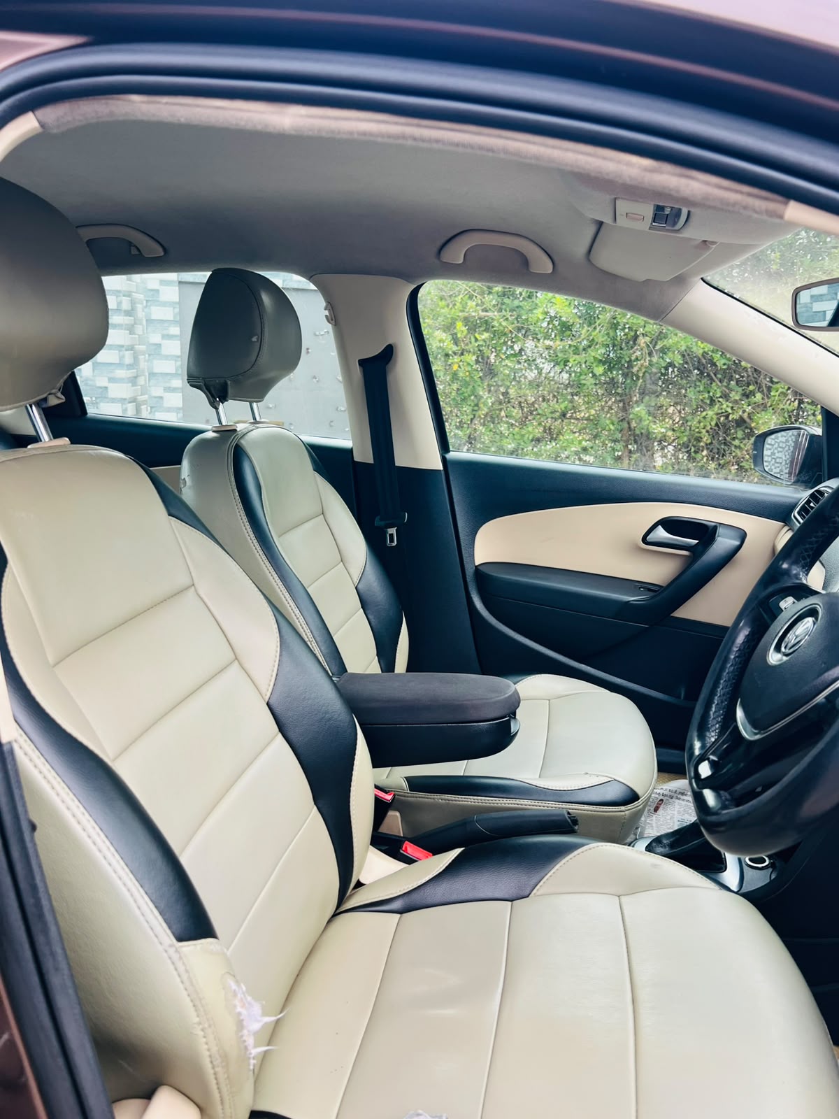 Volkswagen AMEO - Image 9