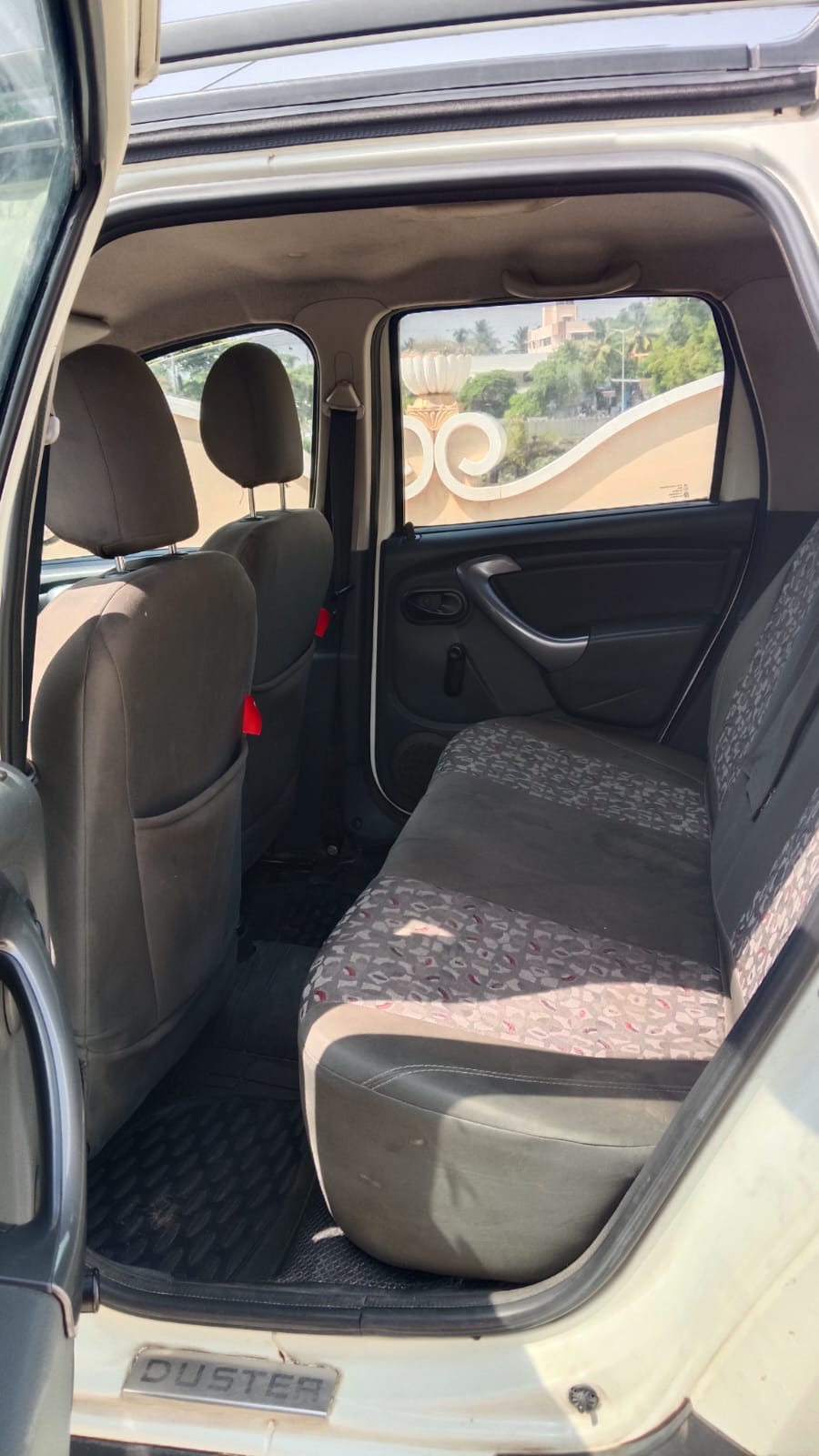 Renault Duster - Image 14