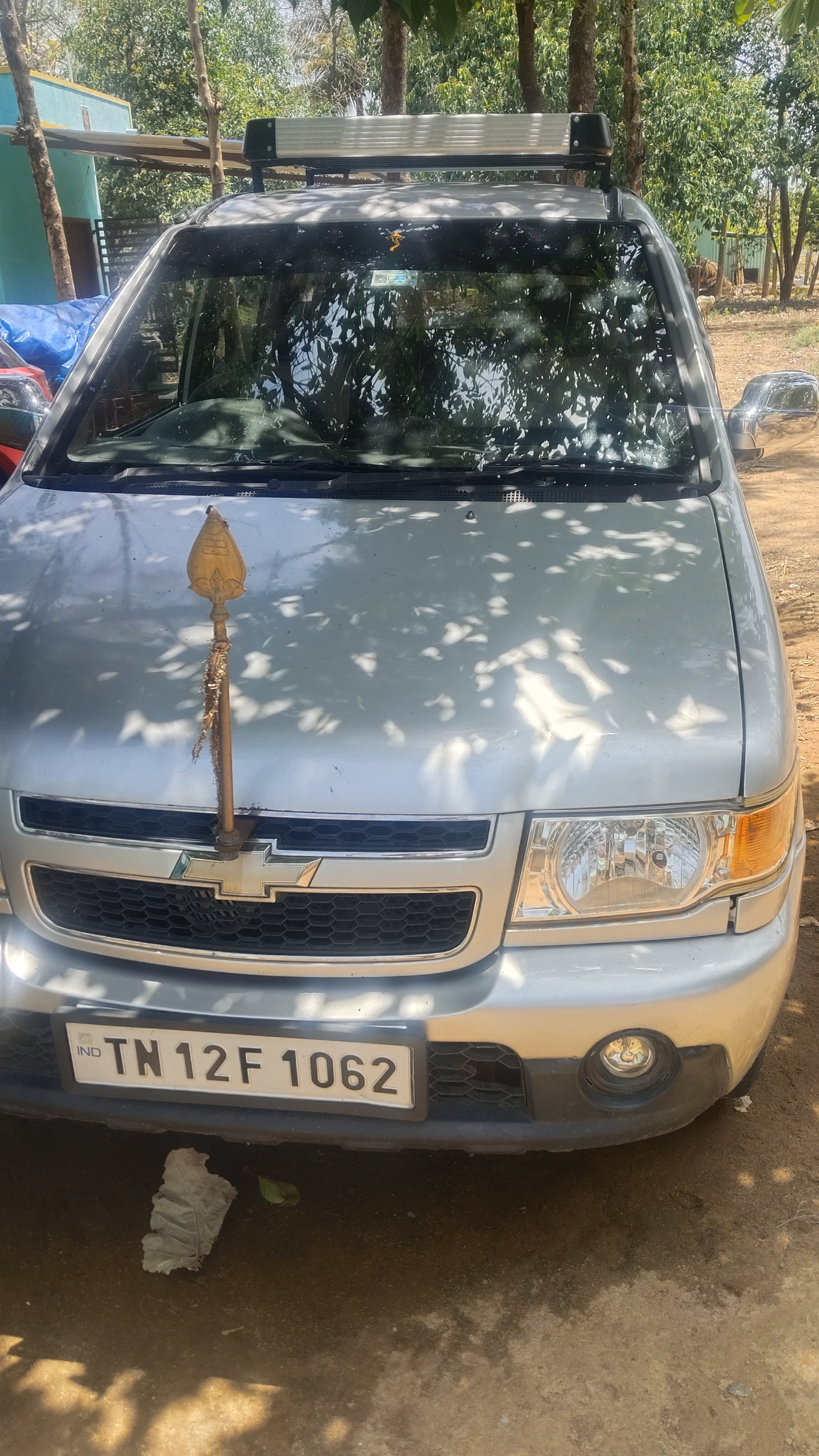 Chevrolet Tavera - Image 2