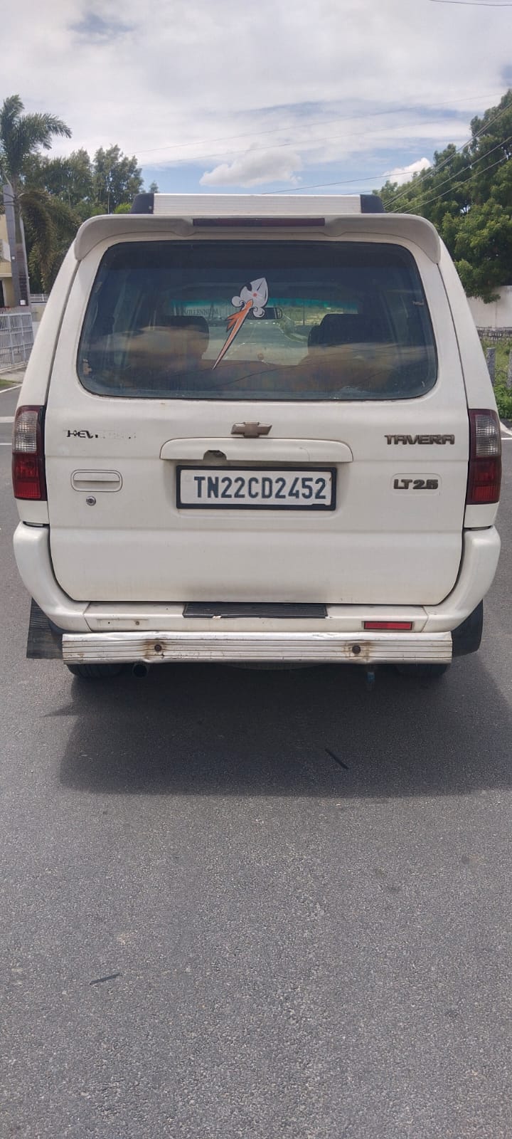 Chevrolet Tavera - Image 3