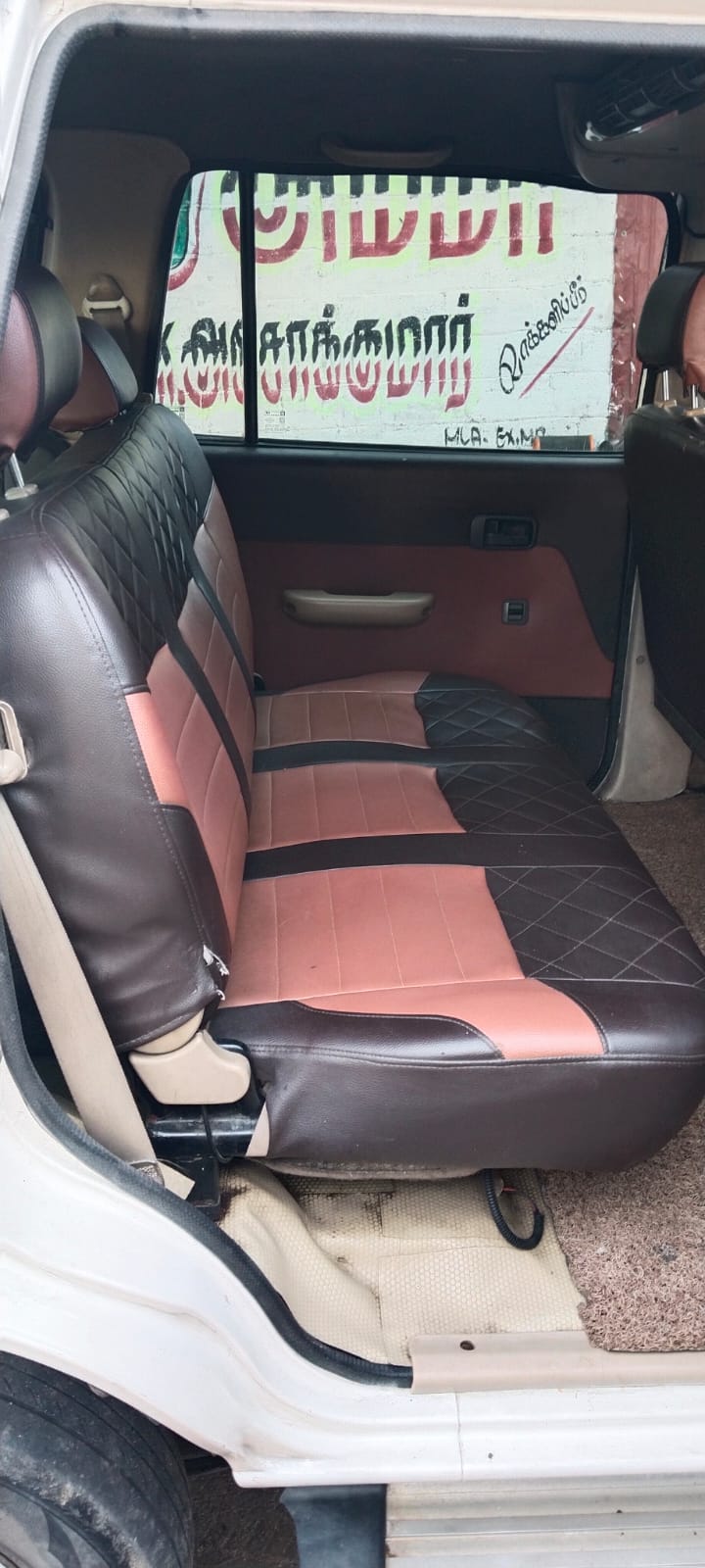 Chevrolet Tavera - Image 6