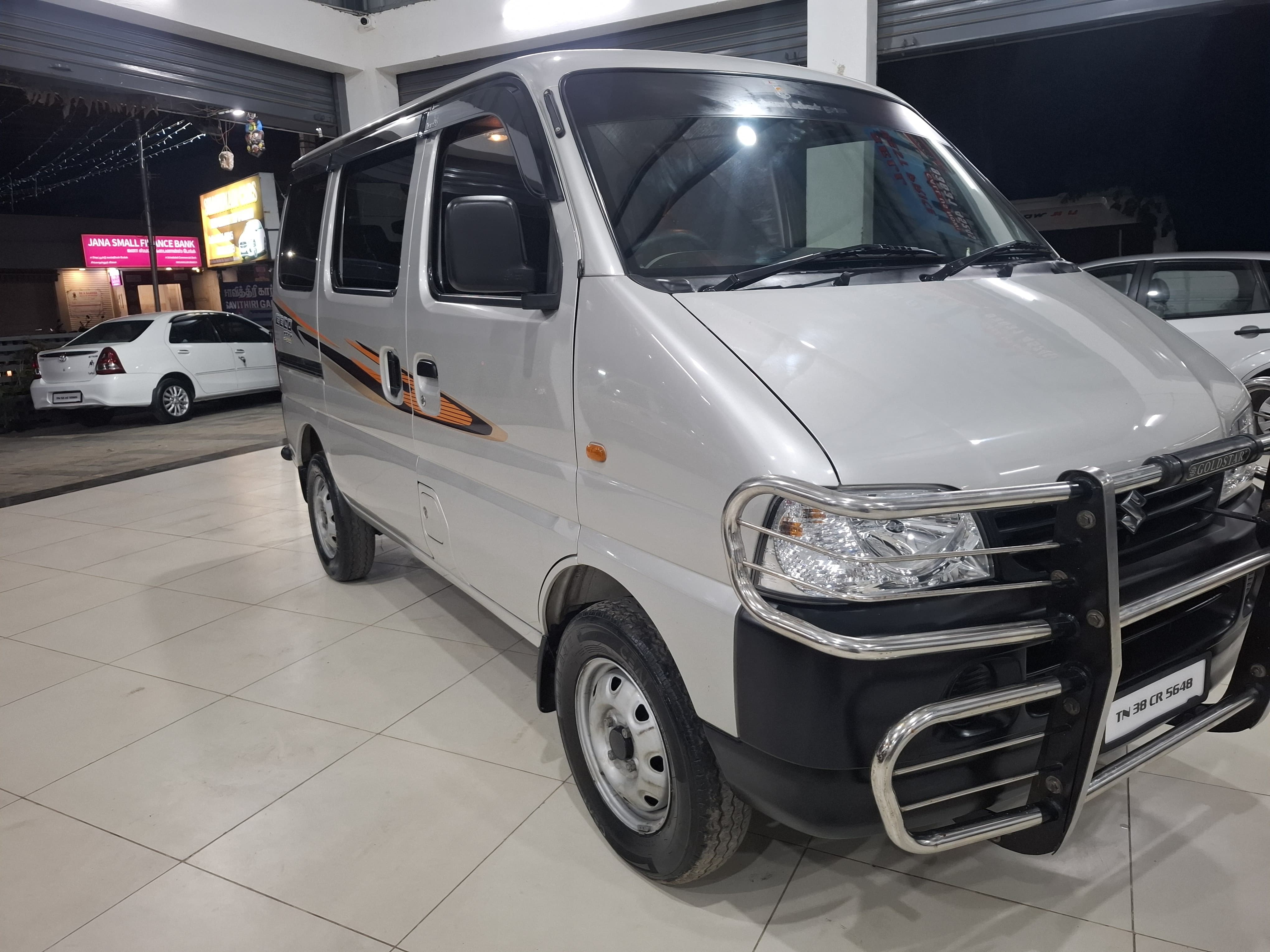 Maruti Suzuki Eeco - Image 8