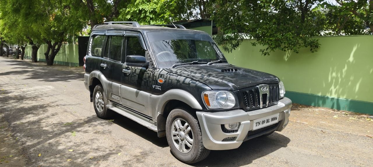 Mahindra Scorpio - Image 2