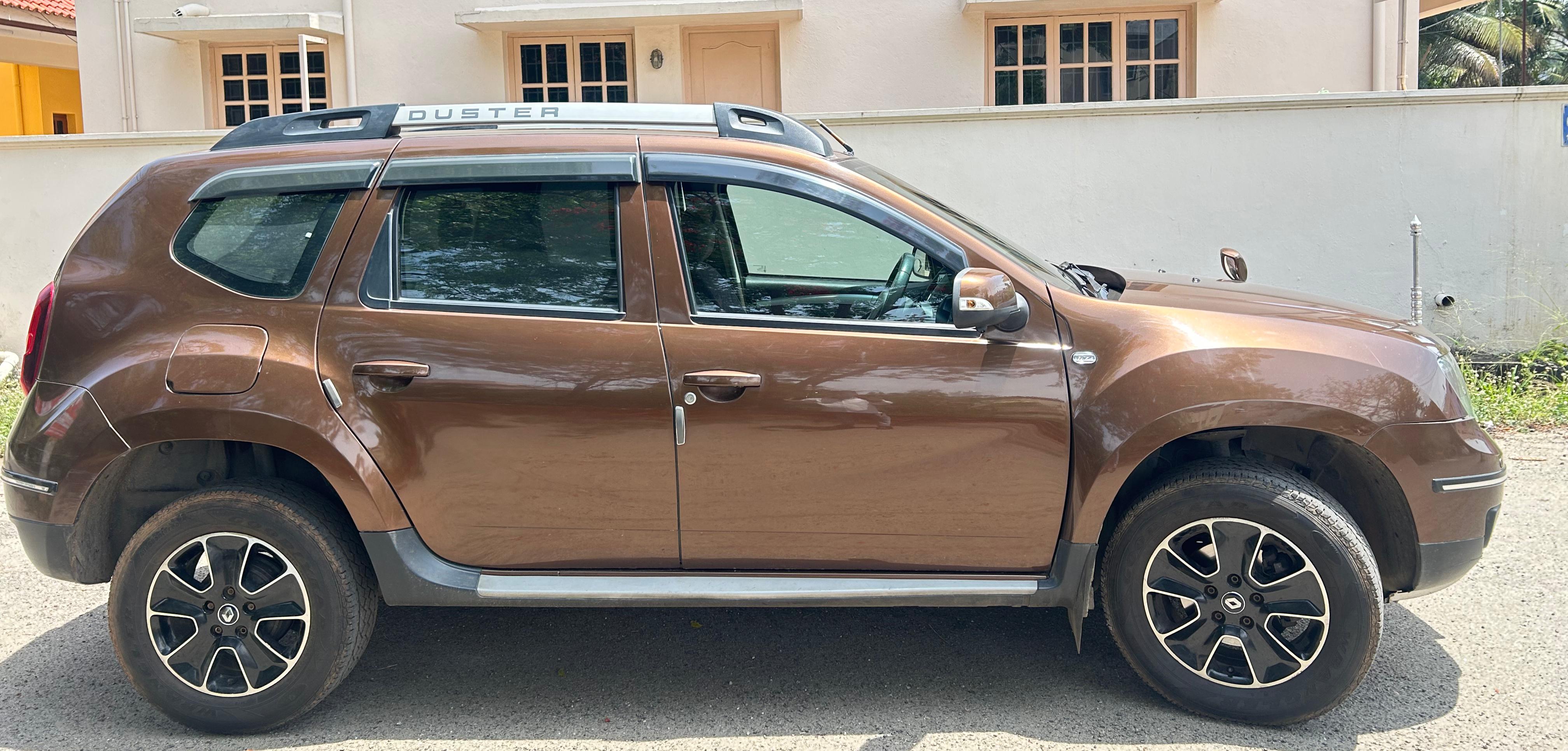 Renault Duster - Image 2