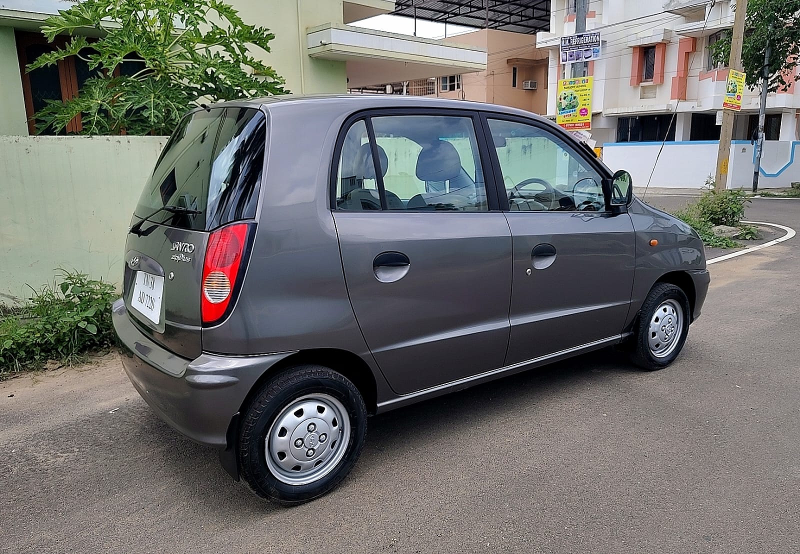 Hyundai Santro - Image 3