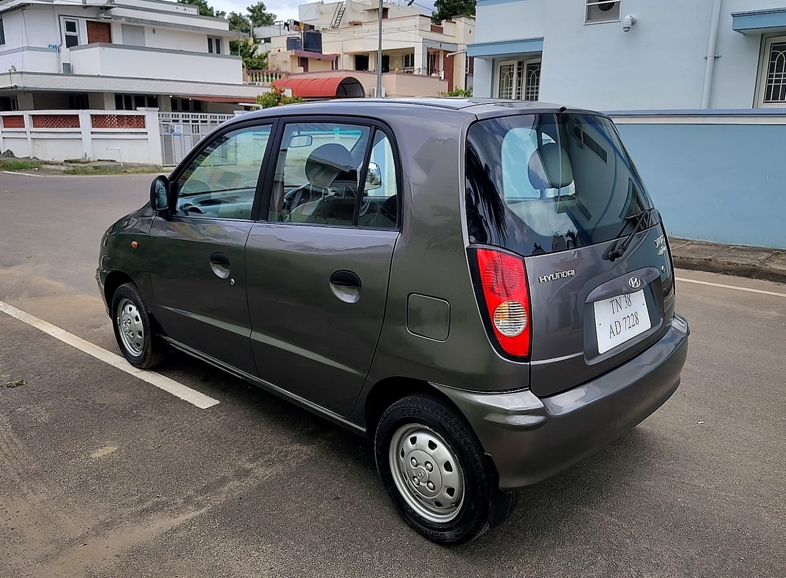 Hyundai Santro - Image 4