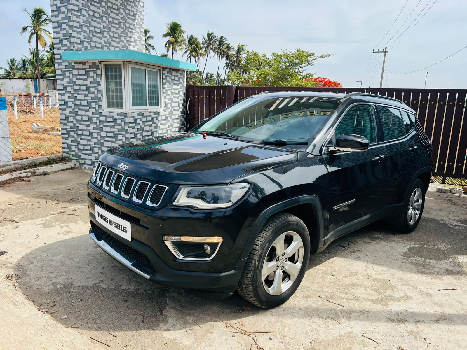 Jeep Compass - Image 2