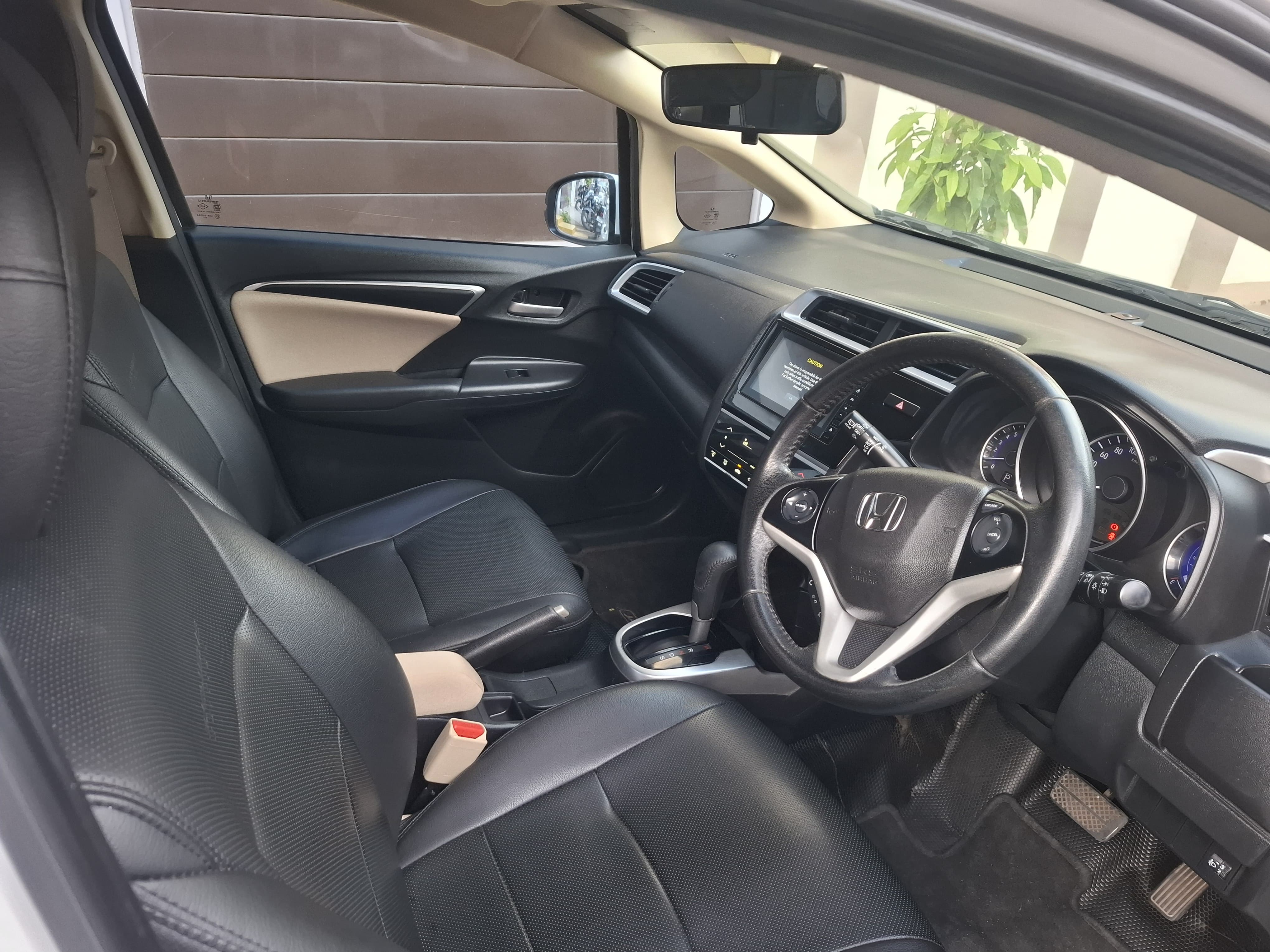 Honda Jazz - Image 2