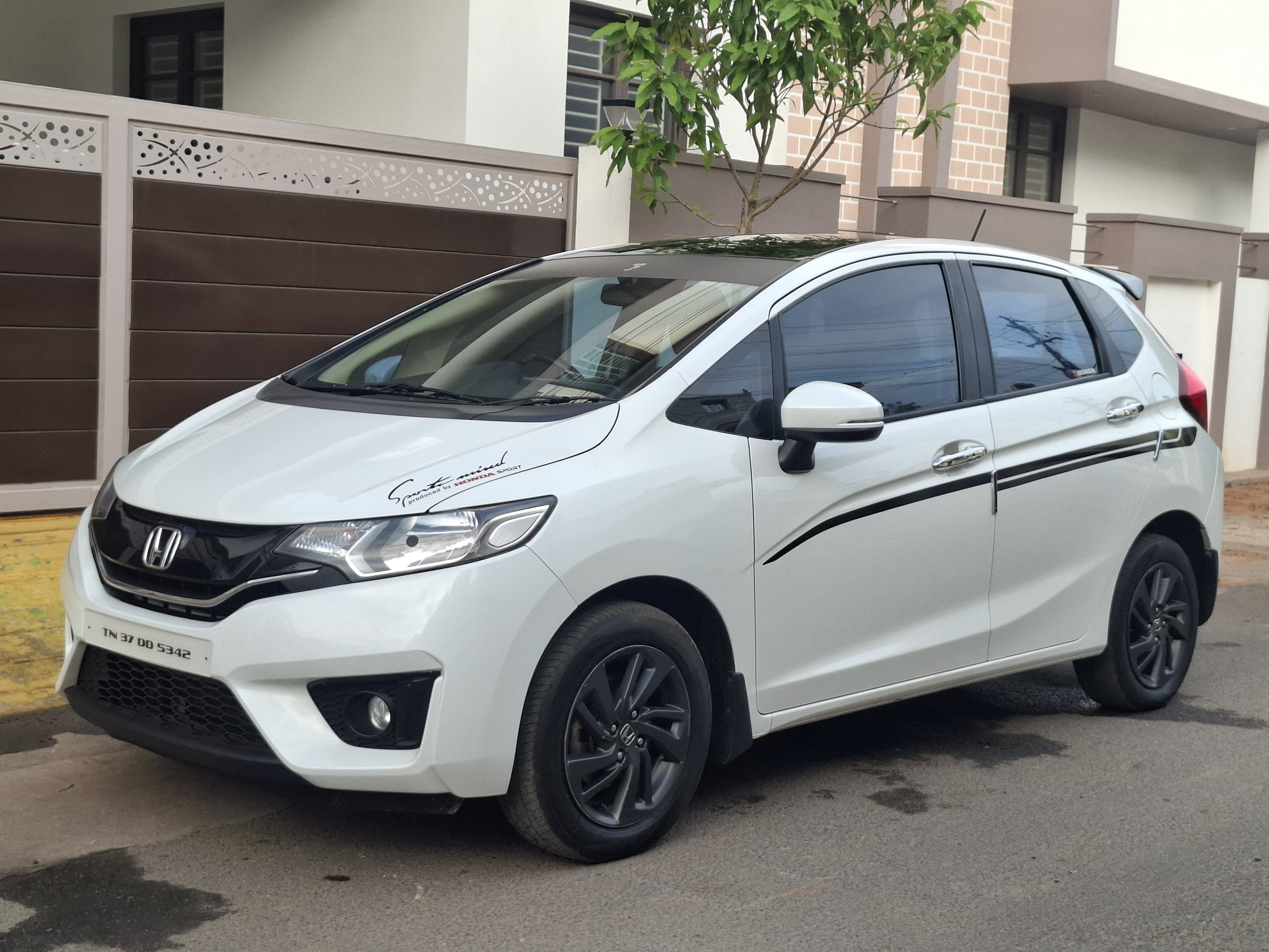 Honda Jazz - Image 4