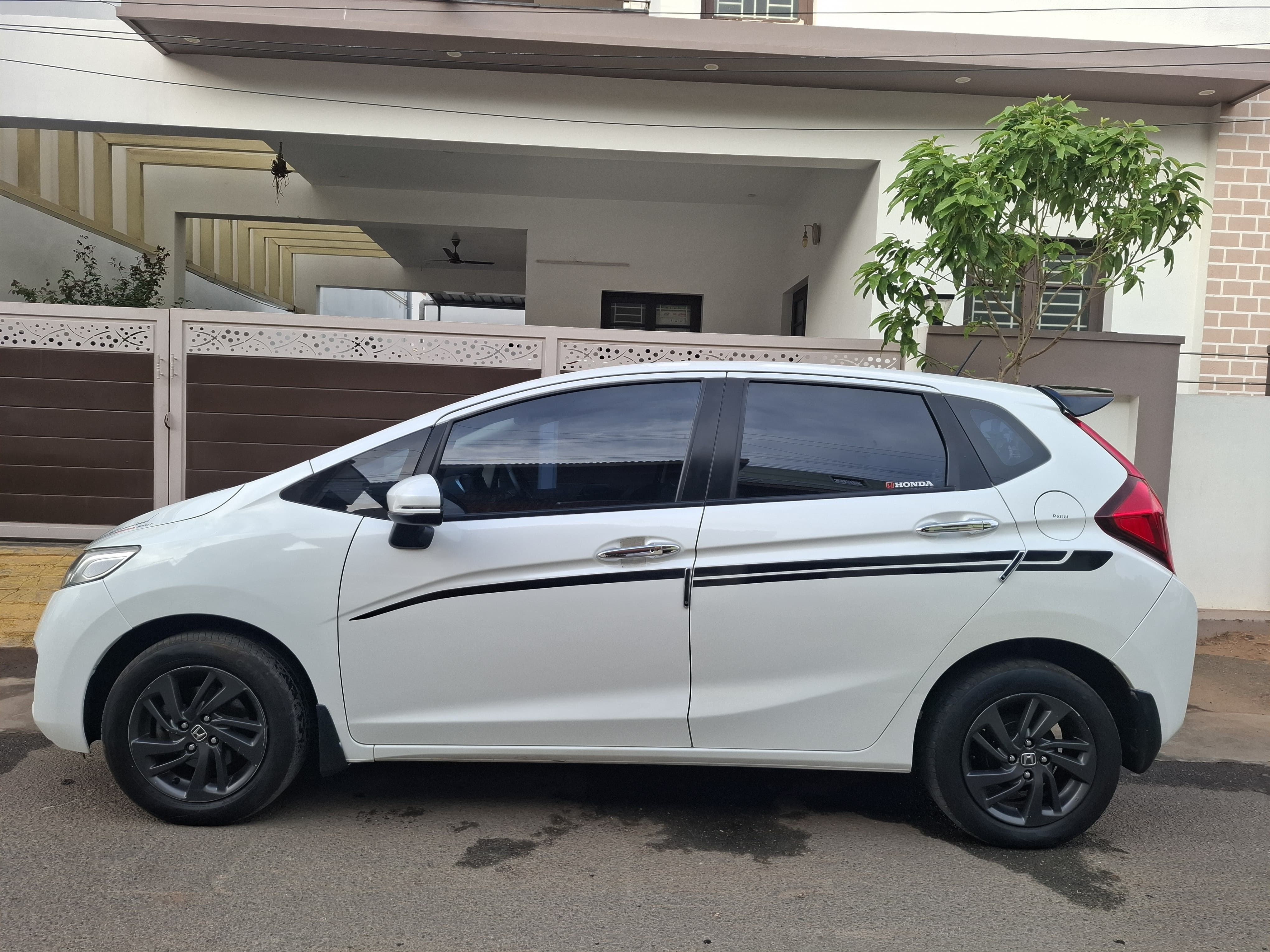 Honda Jazz - Image 8