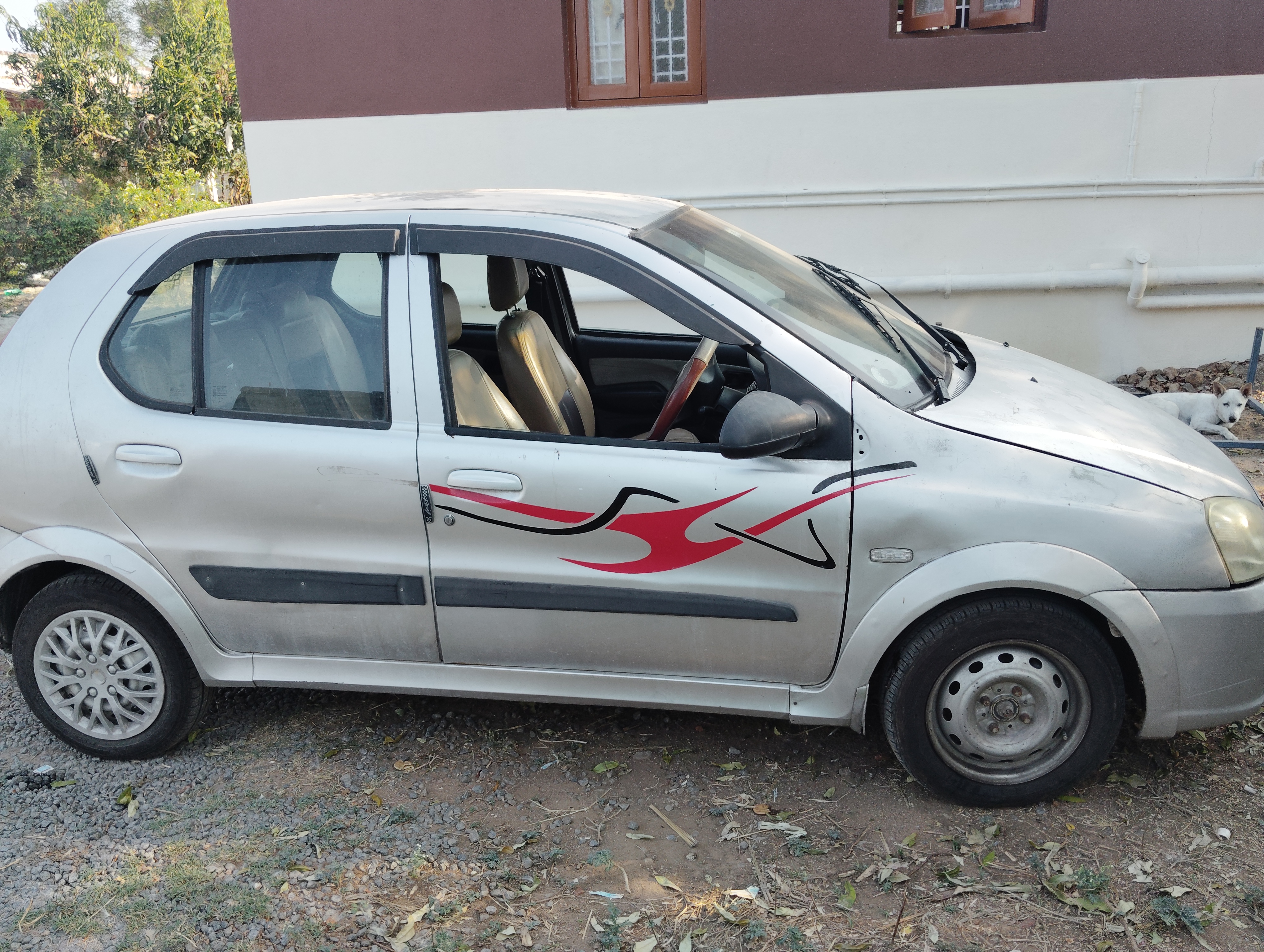 Tata Indica - Image 3