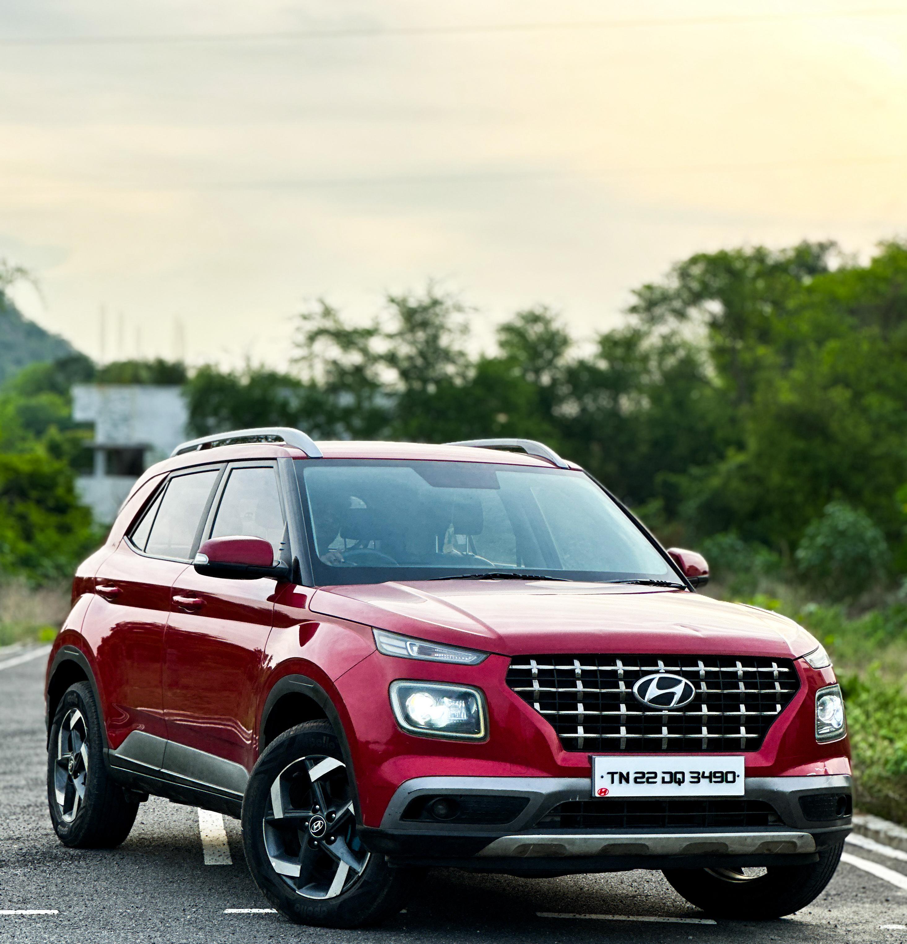 Hyundai Venue - Image 4