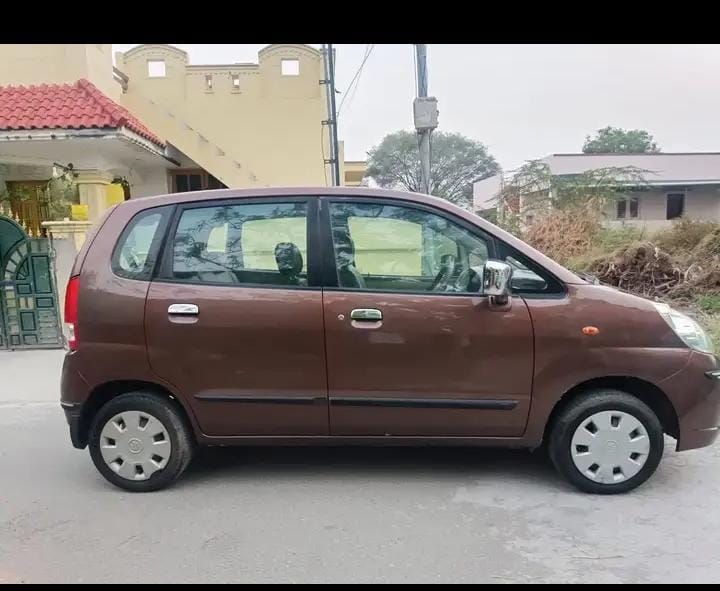Maruti Suzuki Zen Estilo - Image 4